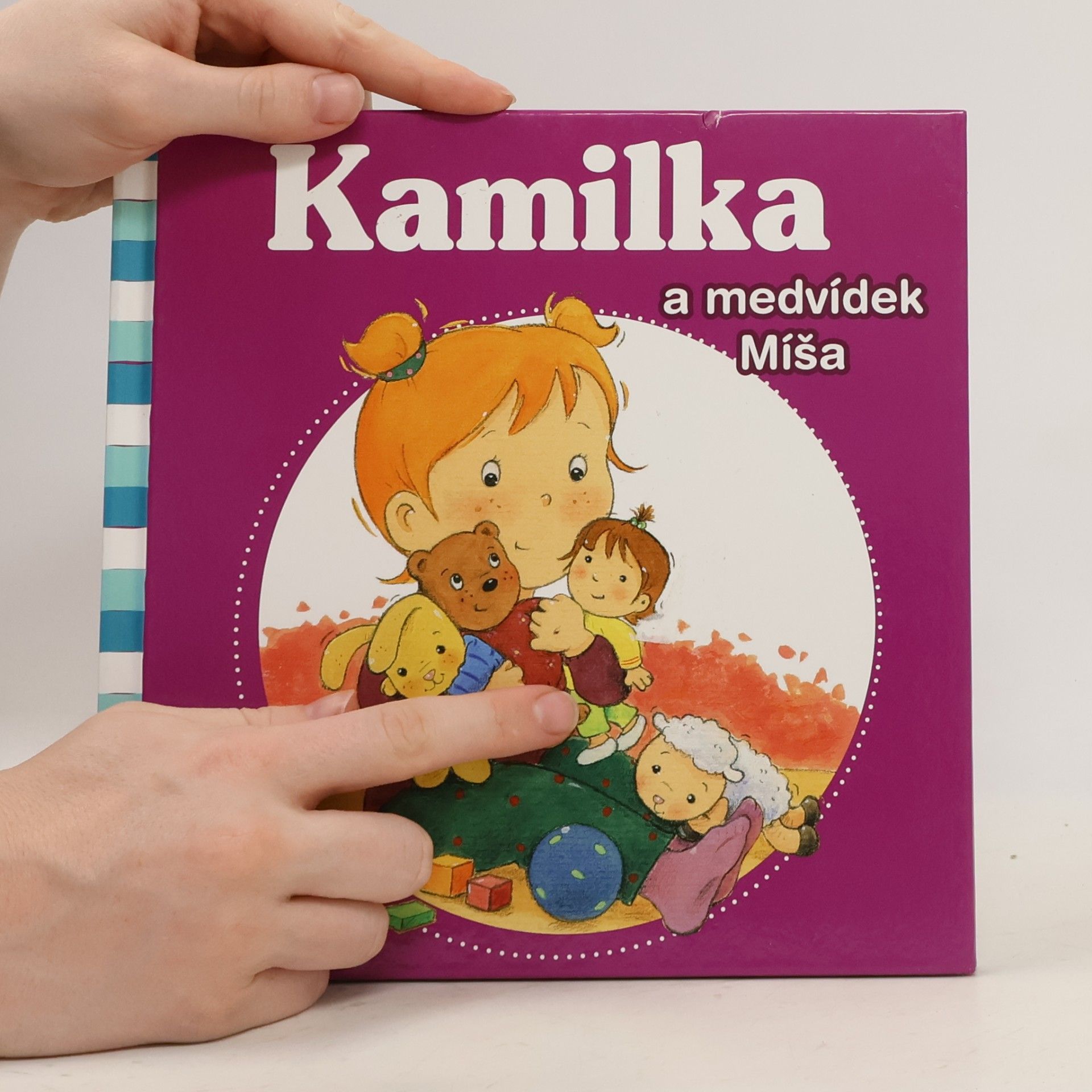 Nancy Delvaux Kamilka a medvídek Míša