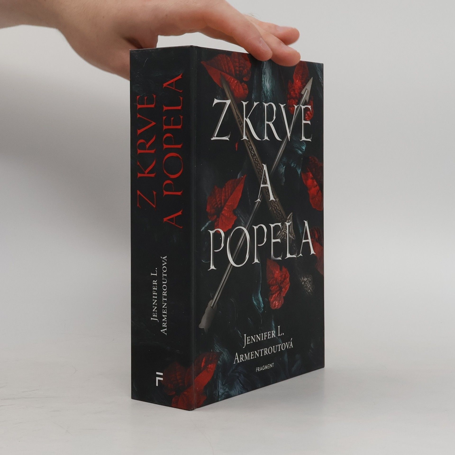 Jennifer L. Armentrout Z krve a popela