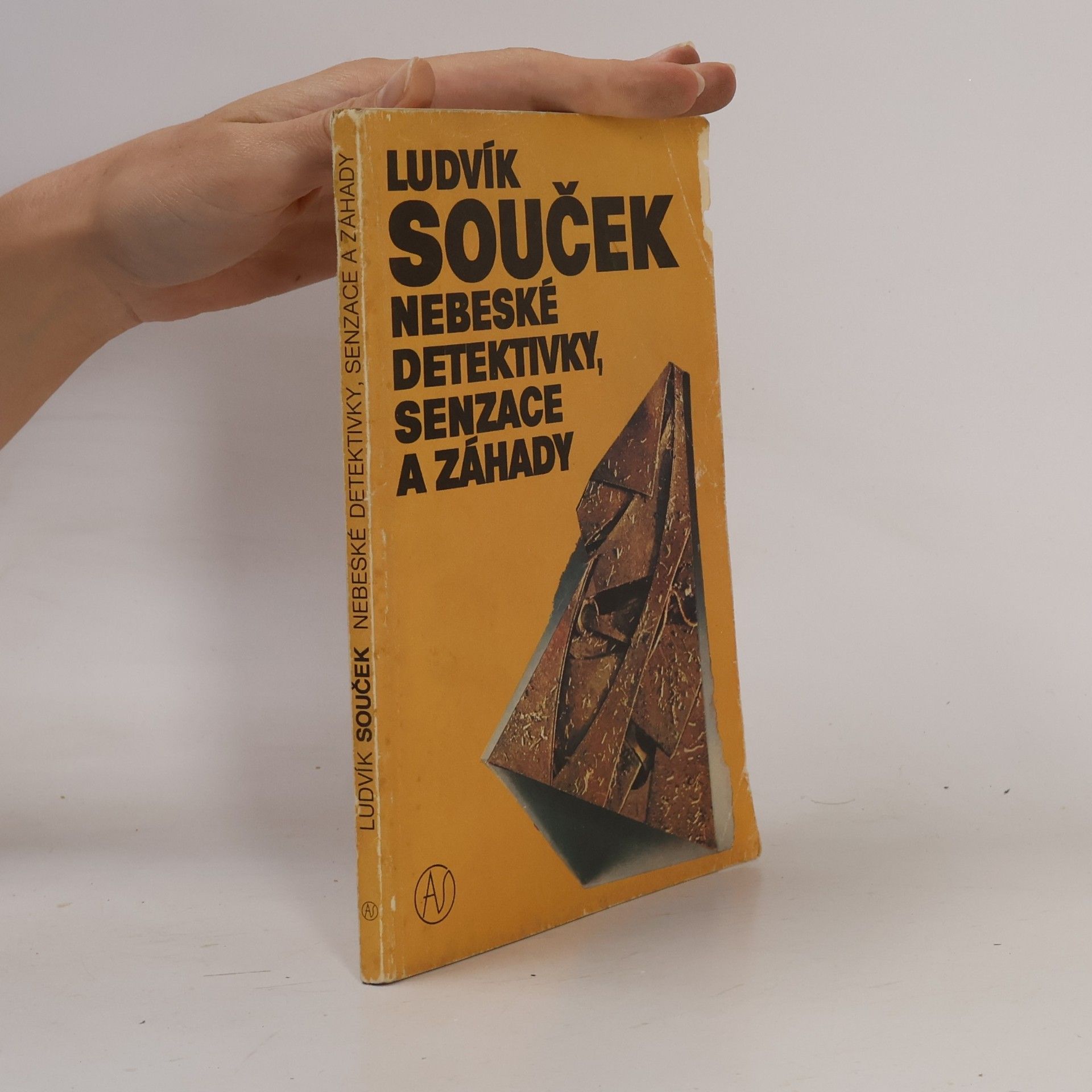 Ludvík Souček Nebeské detektivky, senzace a záhady
