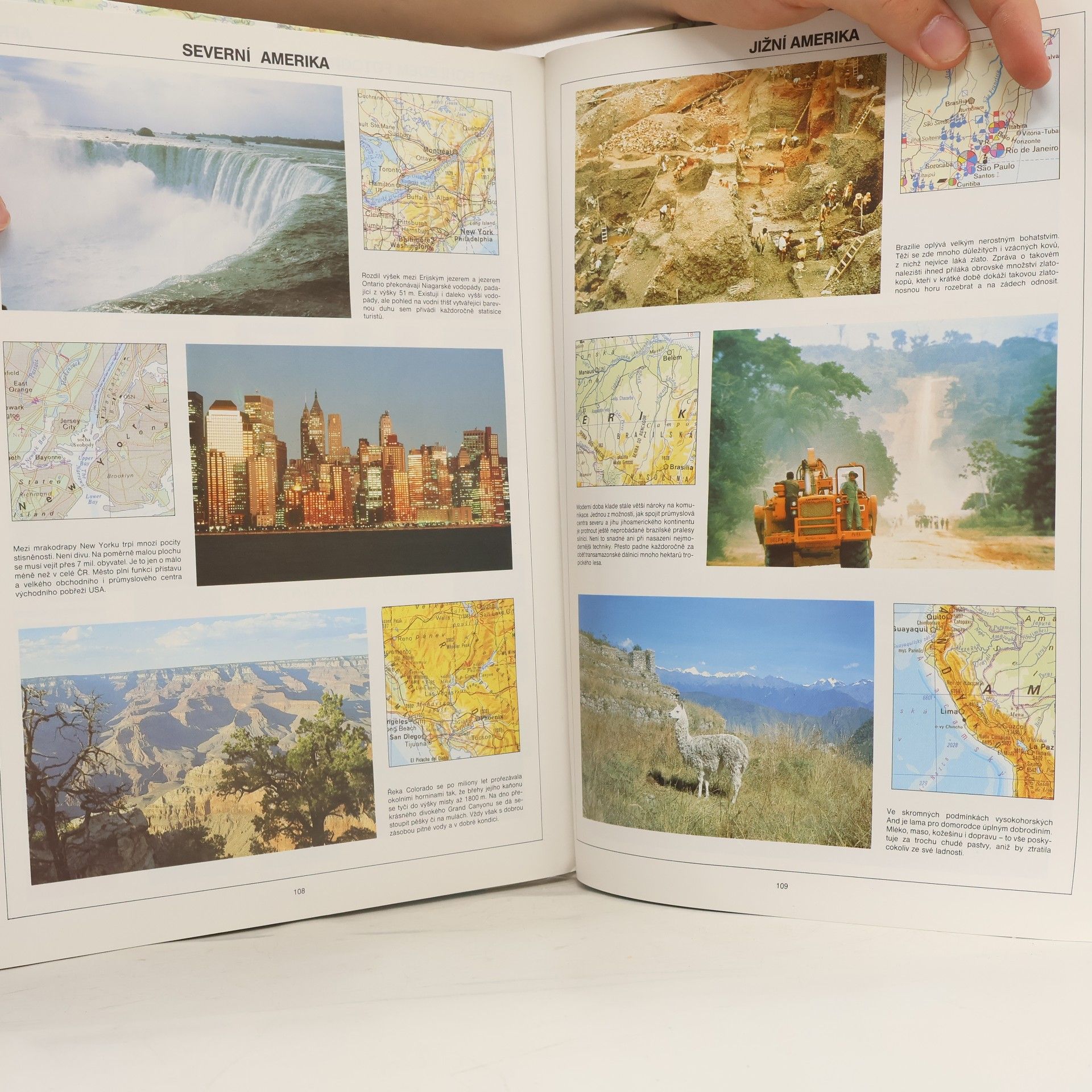 Autorenkollektiv Školní atlas světa