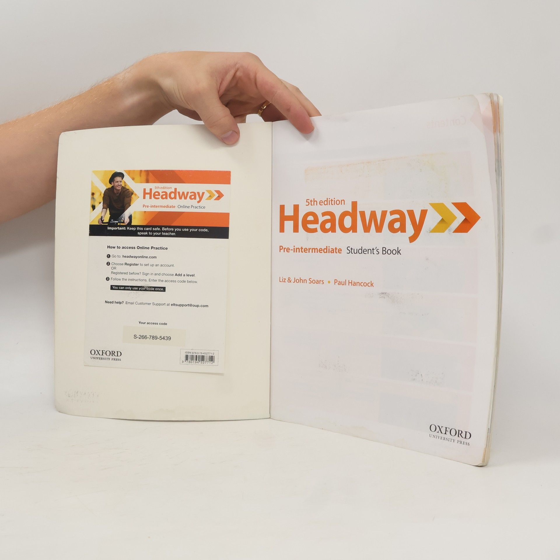 Liz Soars Headway : pre-intermediate : student's book