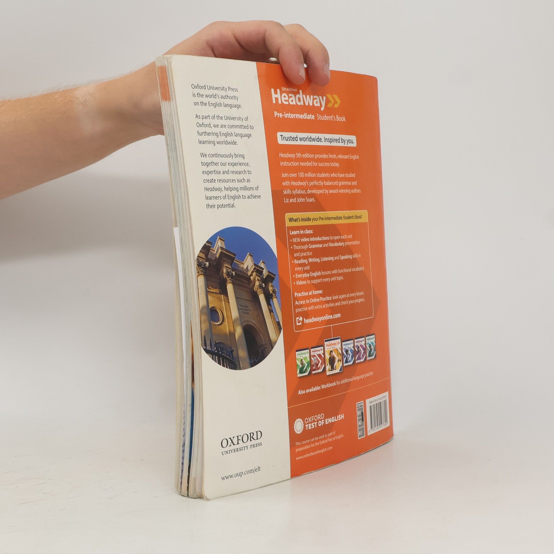 Liz Soars Headway : pre-intermediate : student's book