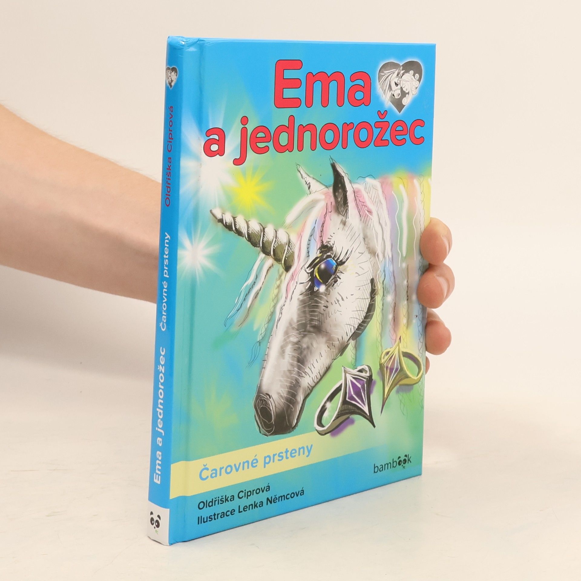 Lenka Němcová Ema a jednorožec