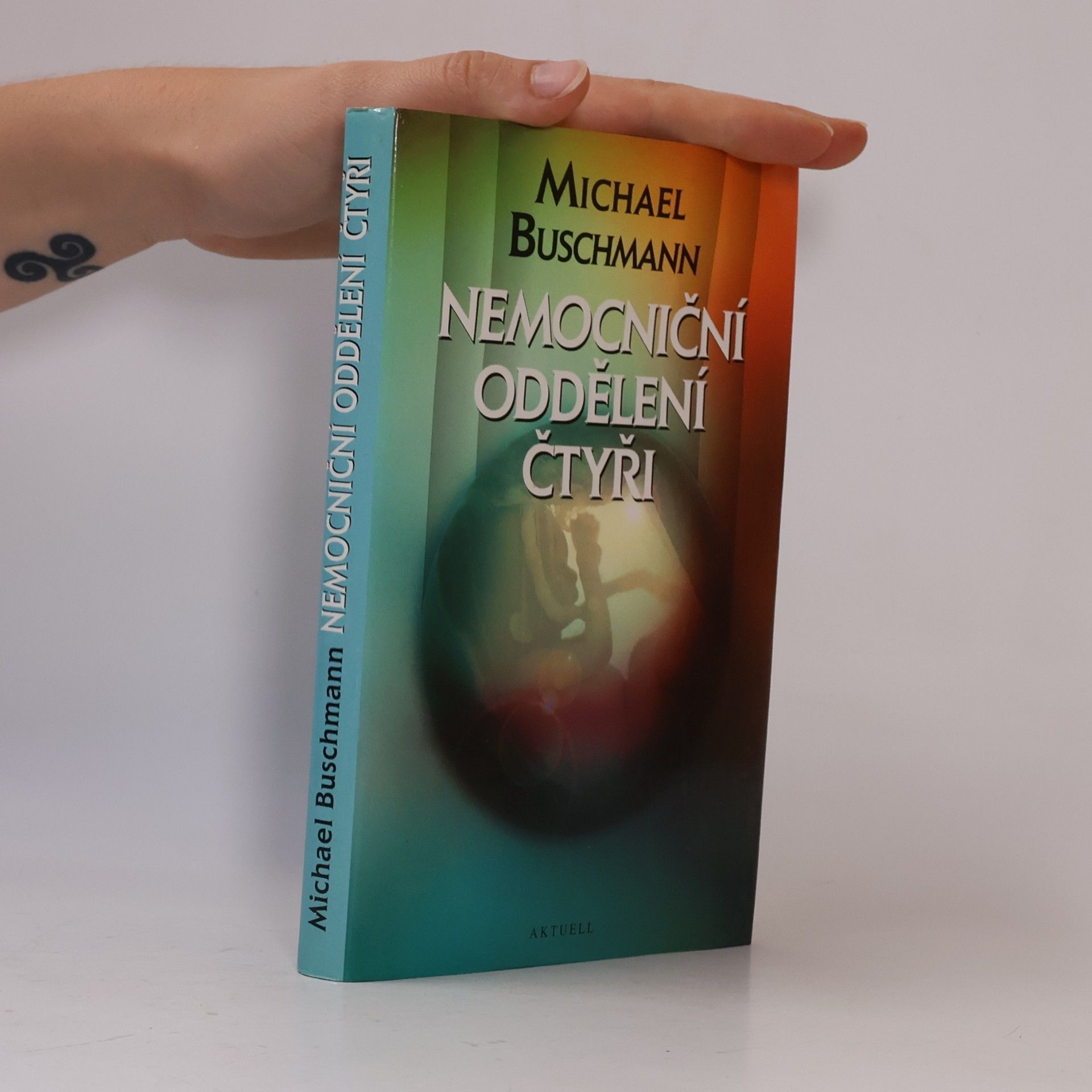 Thorsten-Michael Buschmann Nemocniční oddělení čtyři