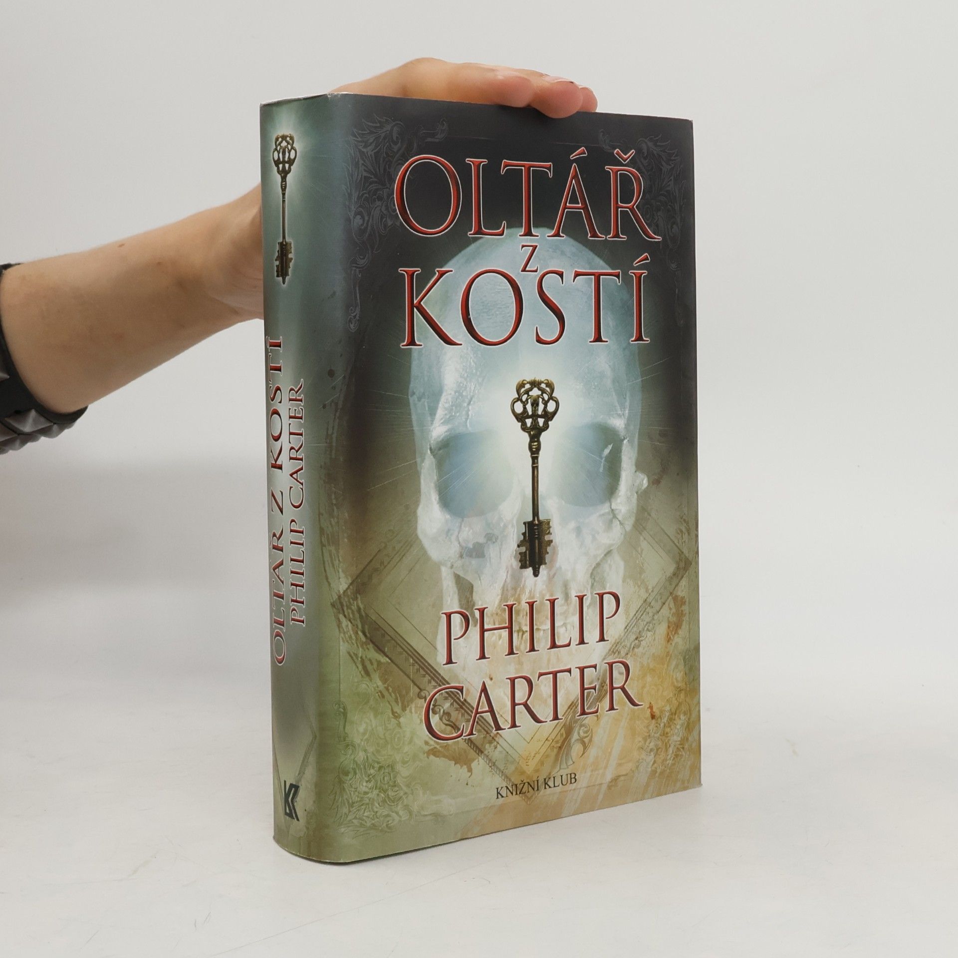 Philip Carter Oltář z kostí