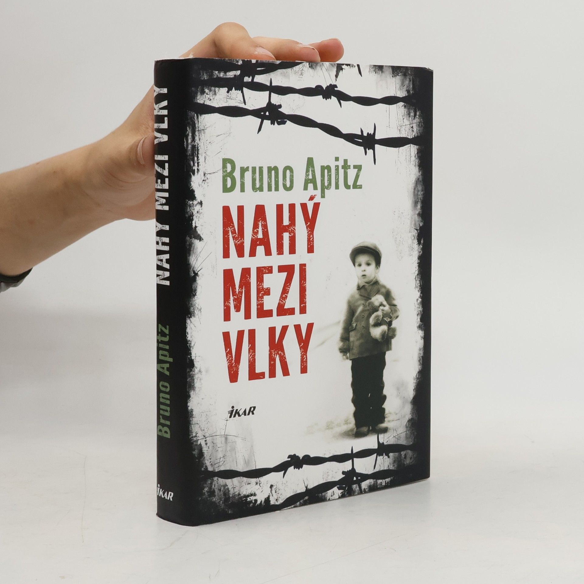 Bruno Apitz Nahý mezi vlky