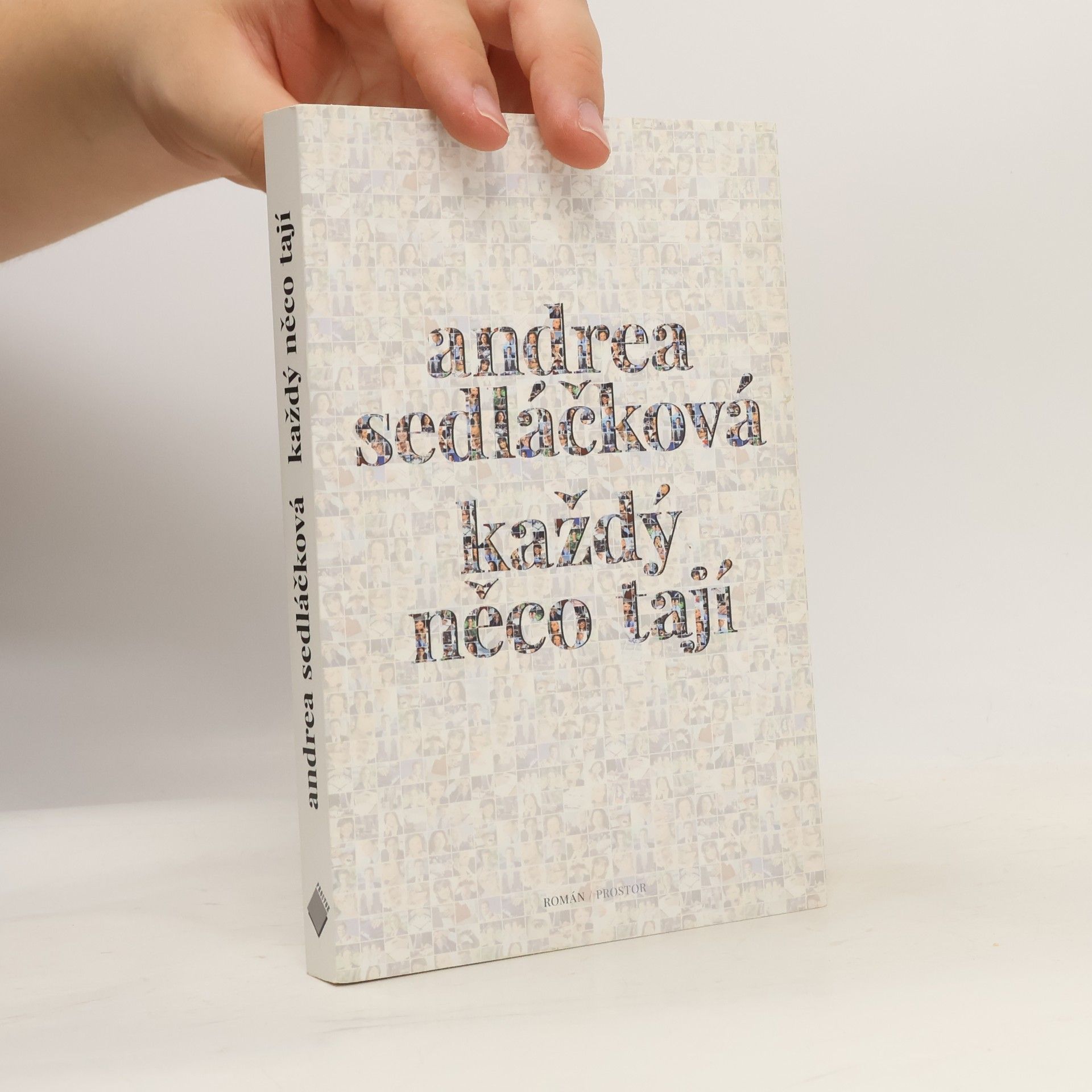 Andrea Sedláčková Každý něco tají