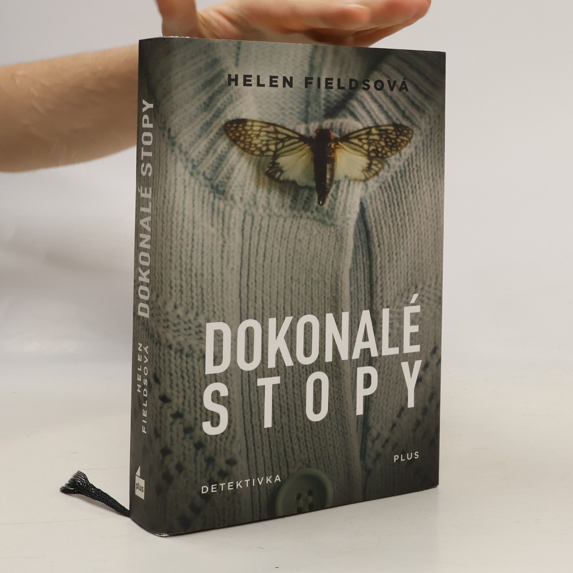 Helen Fields Dokonalé stopy