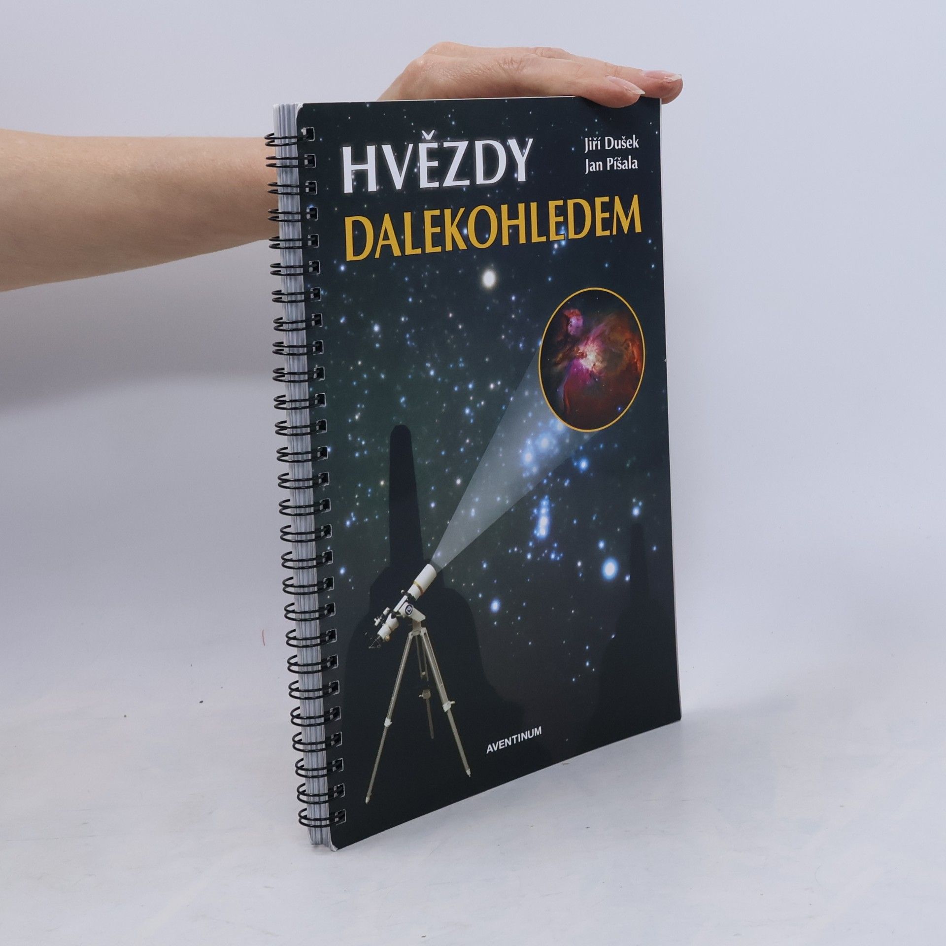 Jiří Dušek Hvězdy dalekohledem