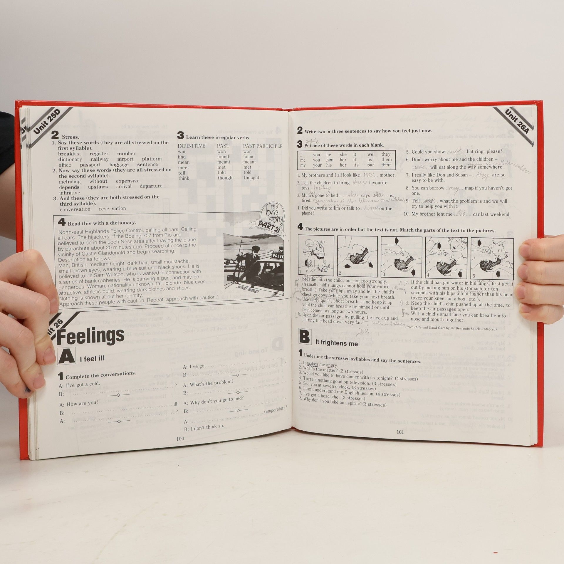 Catherine Walter The Cambridge english course 1. Practice book