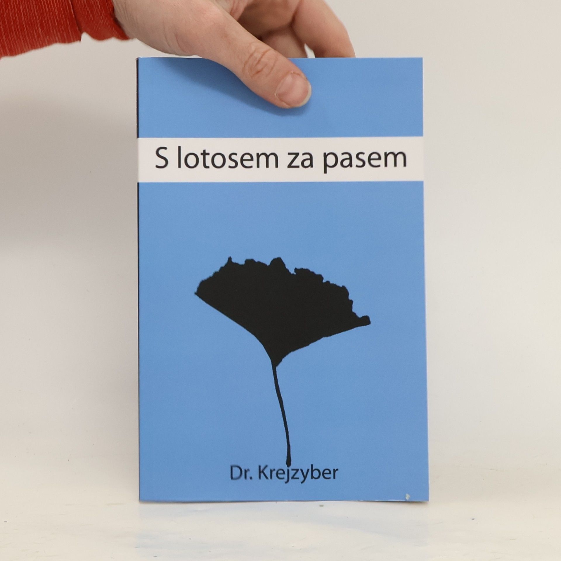 Jiří Studený S lotosem za pasem