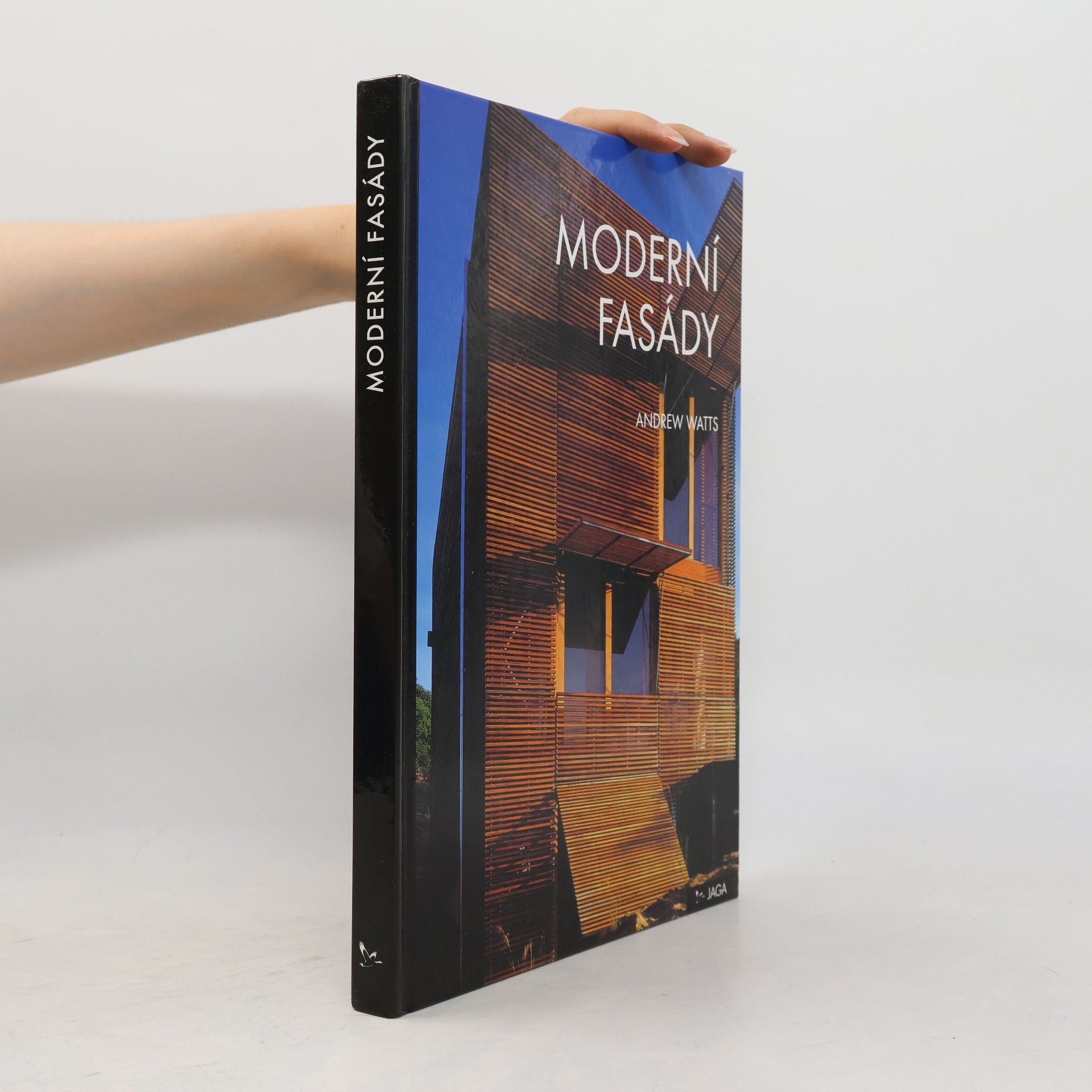 Andrew Watts Moderní fasády