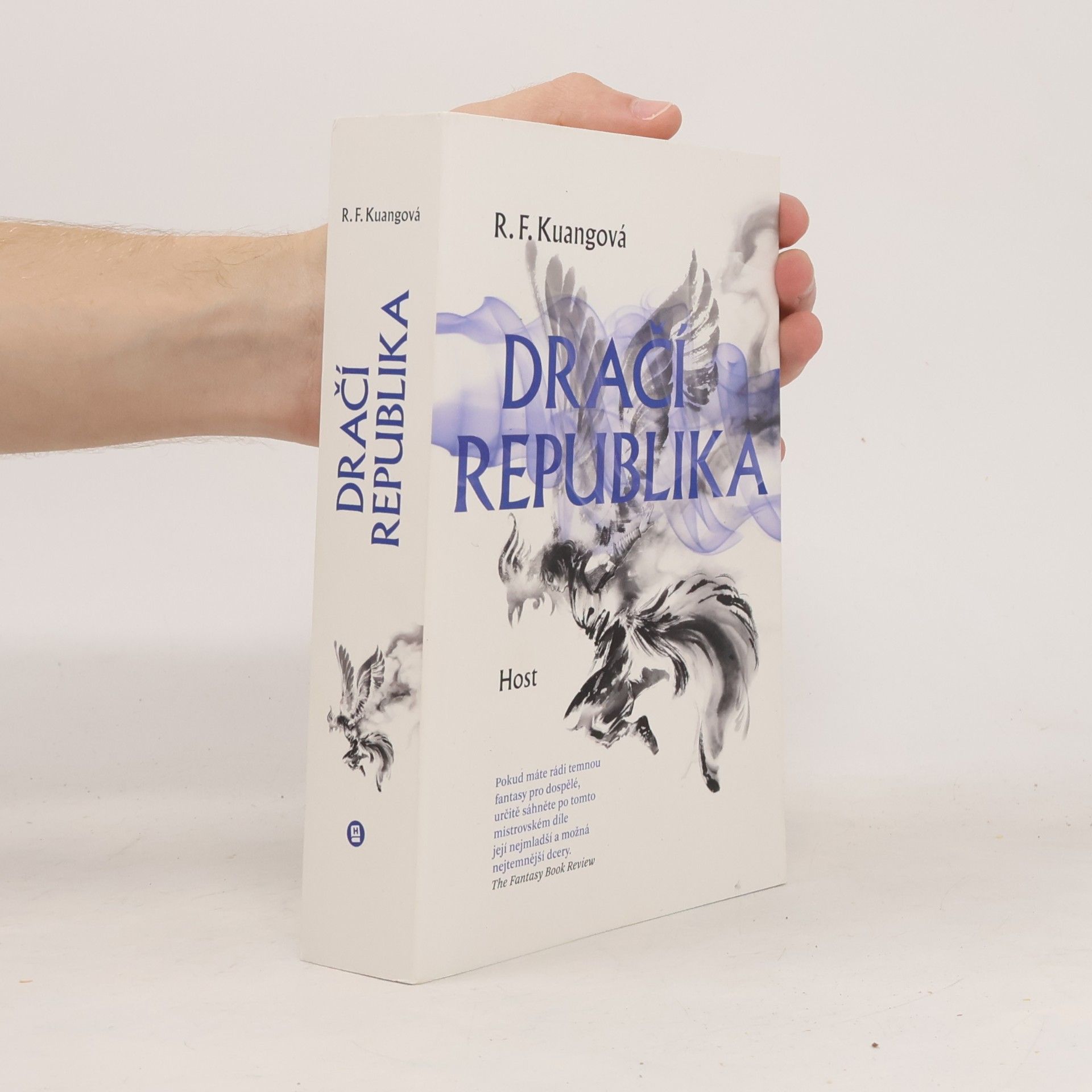 Rebecca Kuang Dračí republika