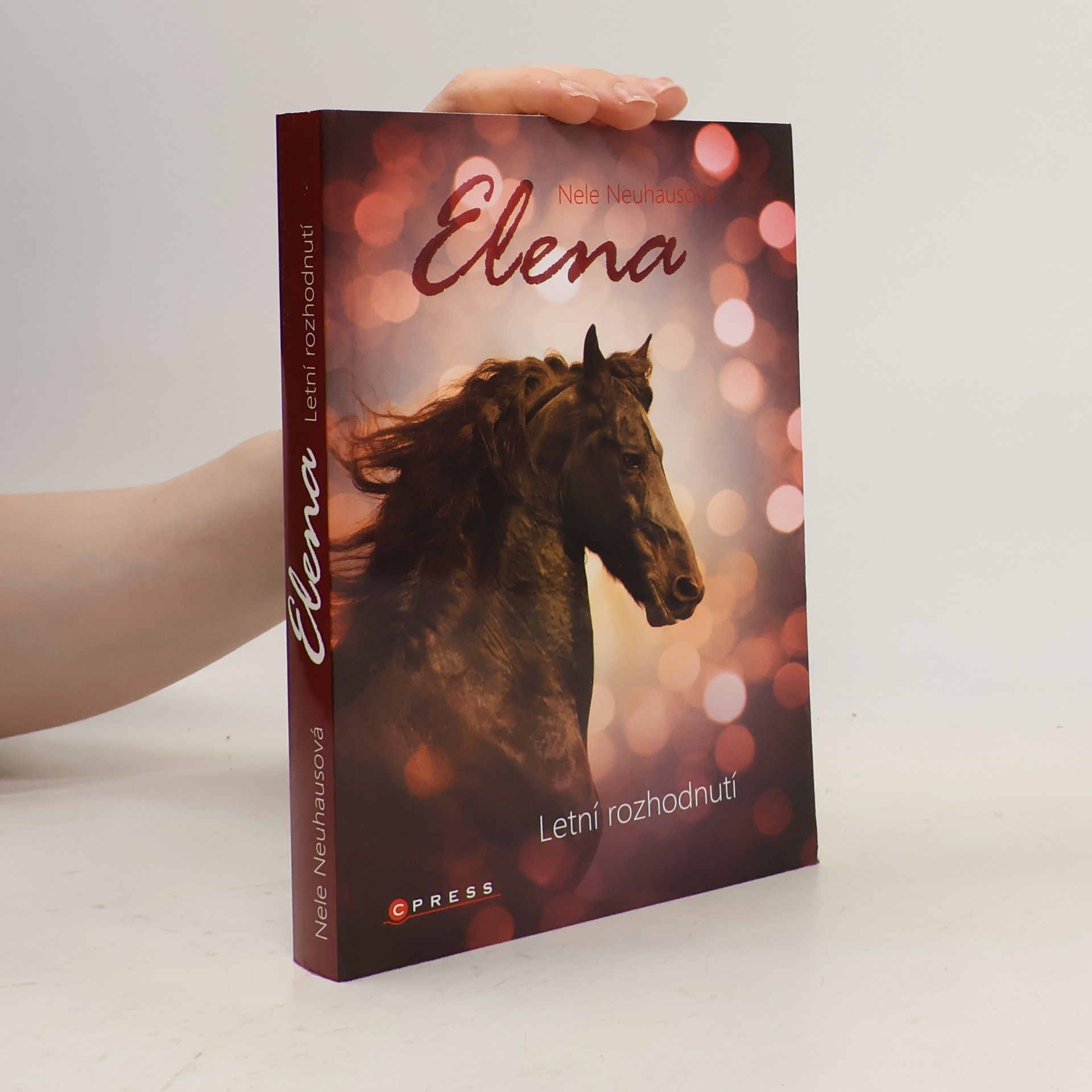 Nele Neuhaus Elena. Letní rozhodnutí