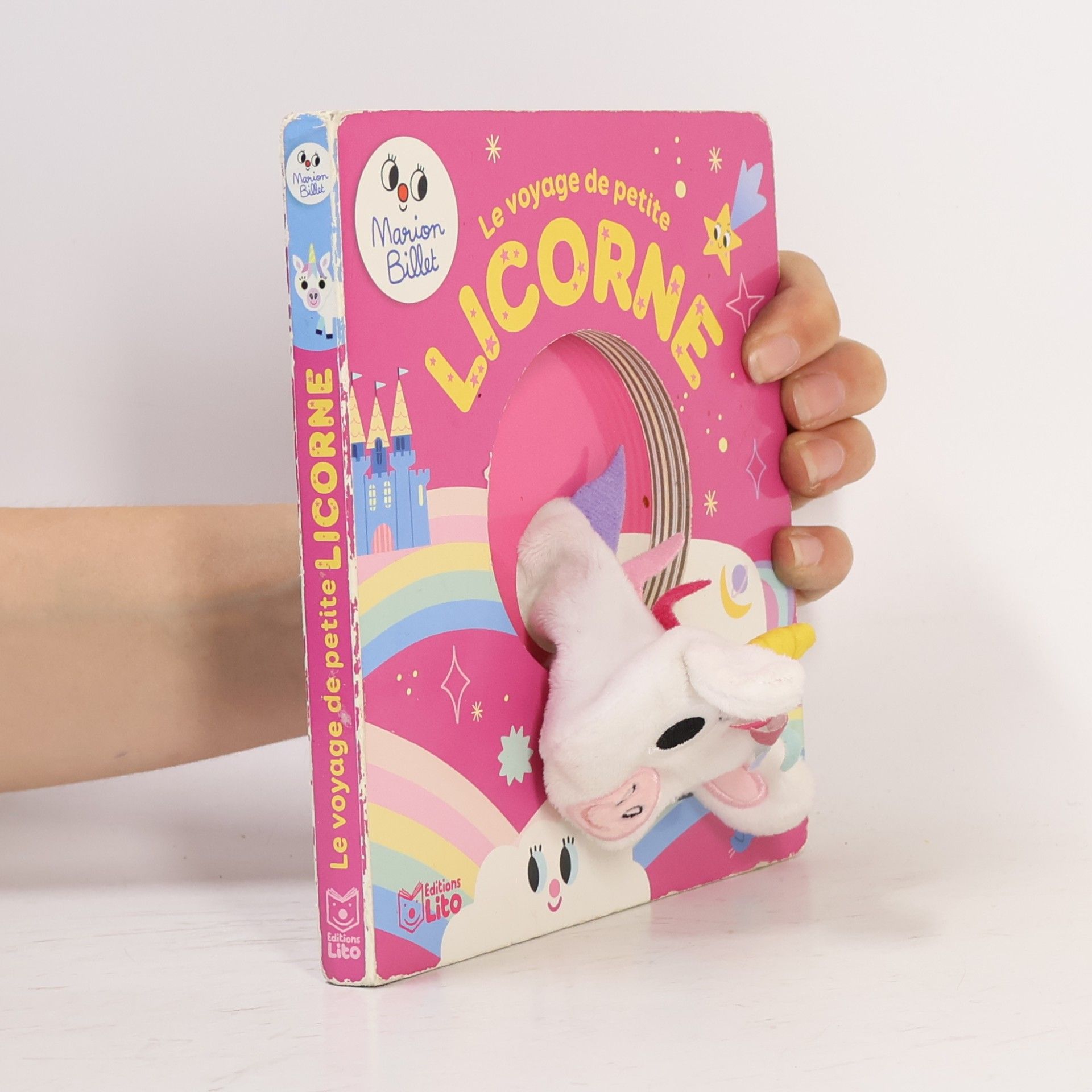 Le voyage de petite licorne