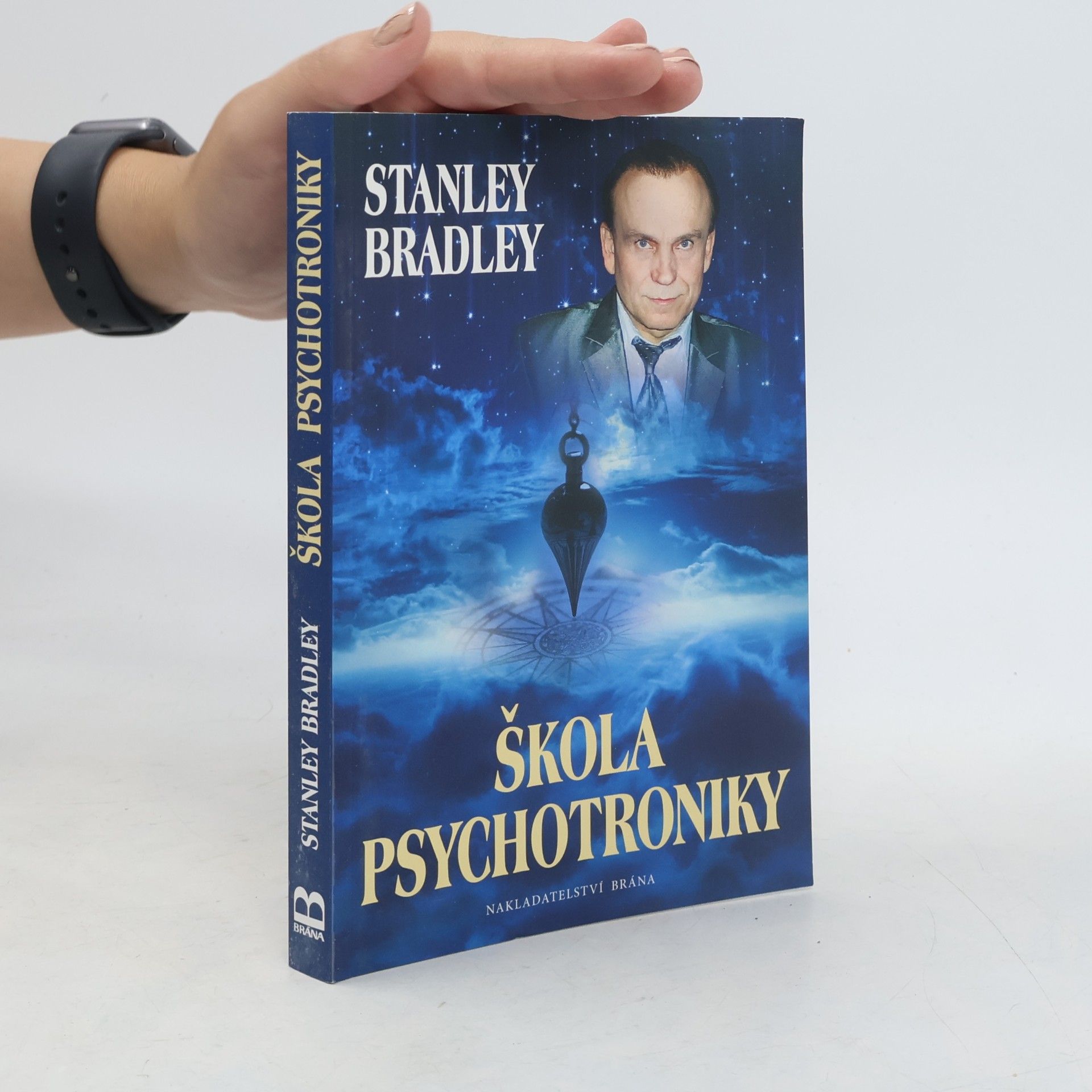 Stanley Bradley Škola psychotroniky