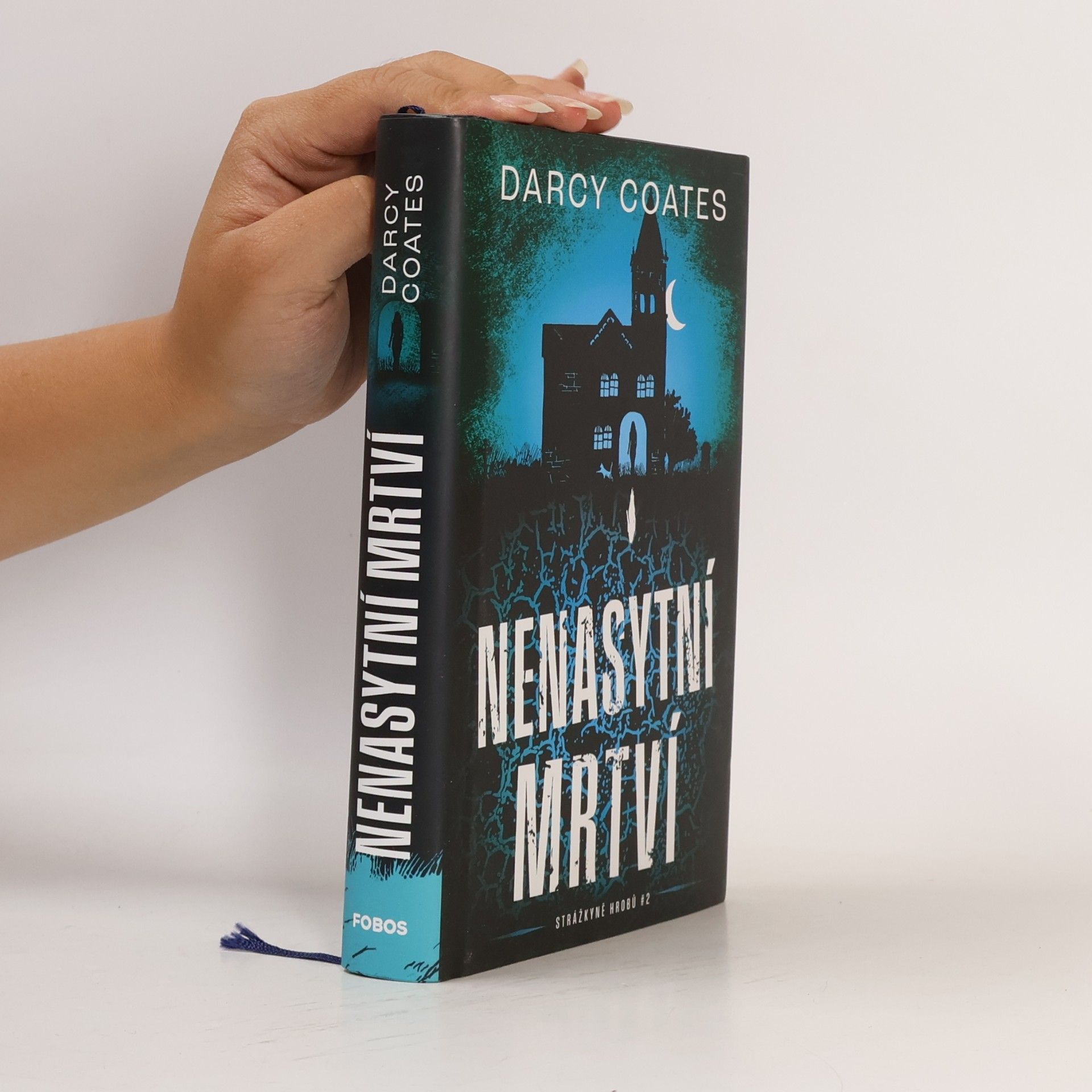 Darcy Coates Nenasytní mrtví