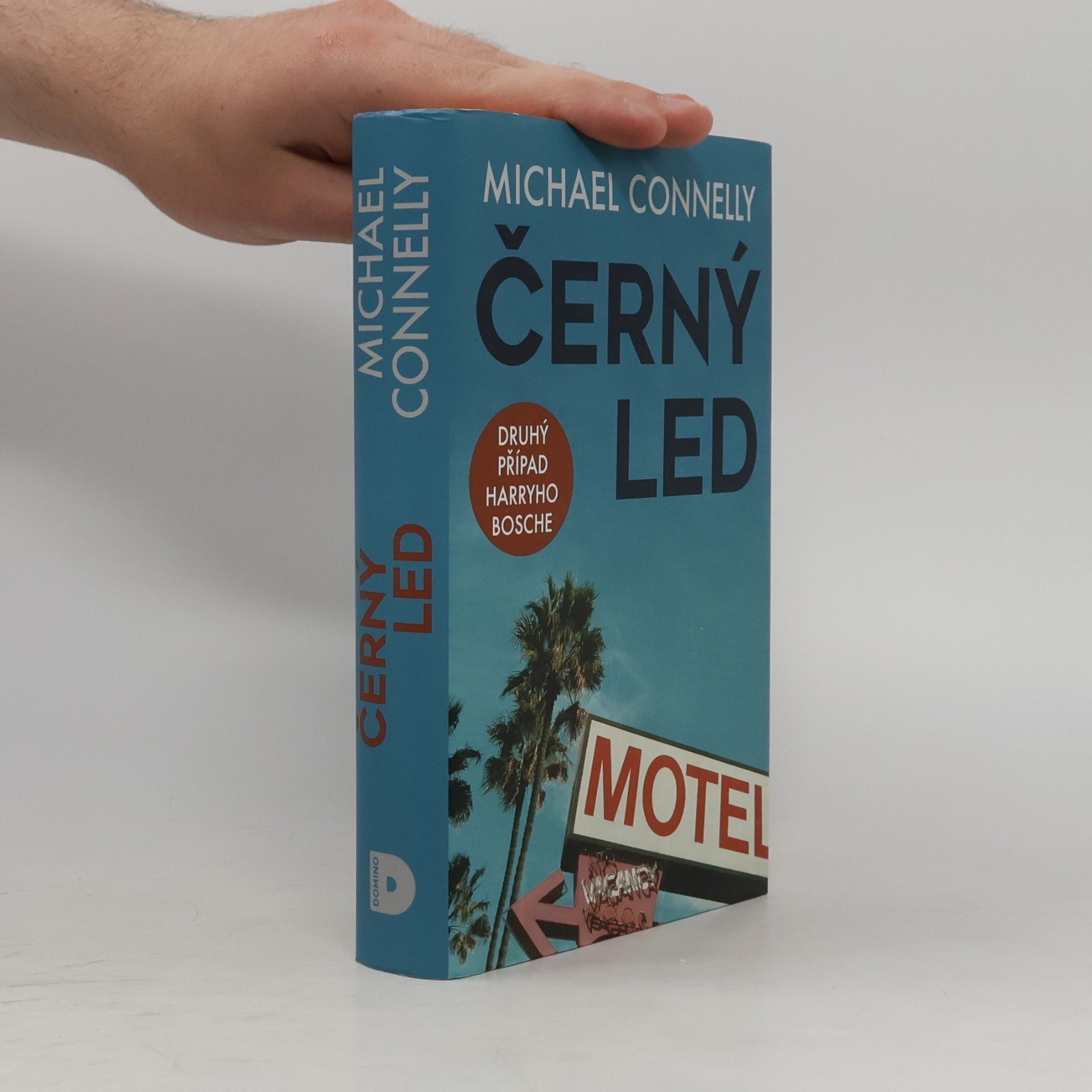 Michael Connelly Černý led