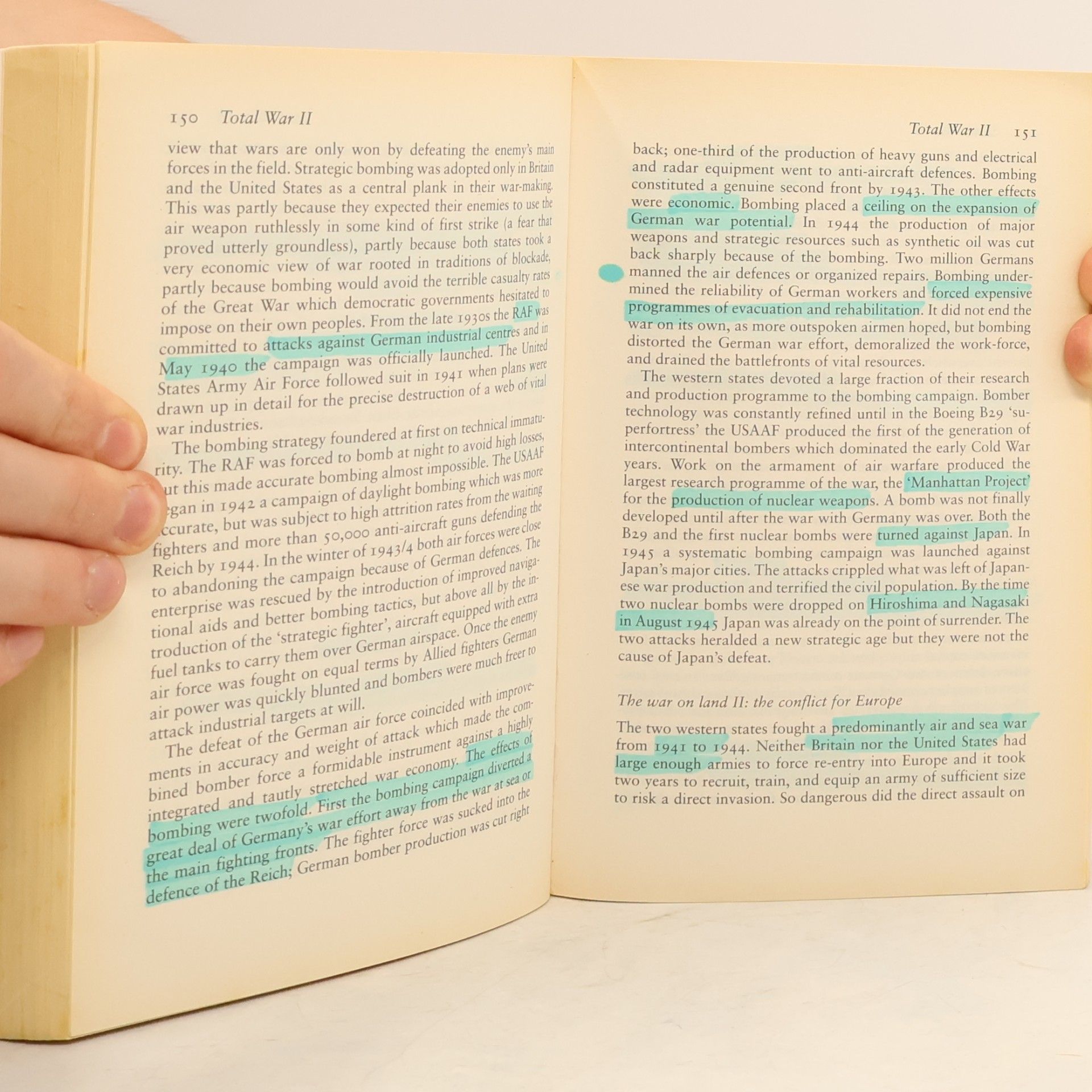 Oxford University Press The Oxford History of Modern War