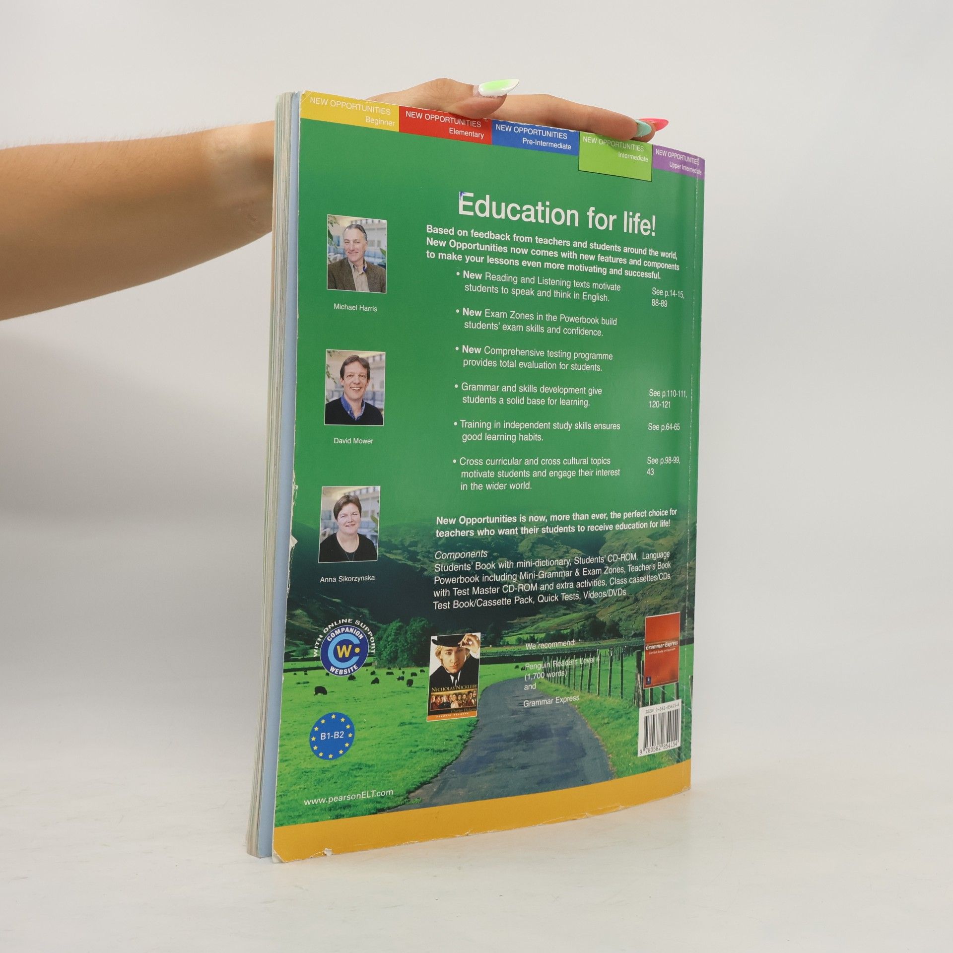 Autorenkollektiv New Opportunities. Education for life. Intermediate Students' Book. Mini-Dictionary