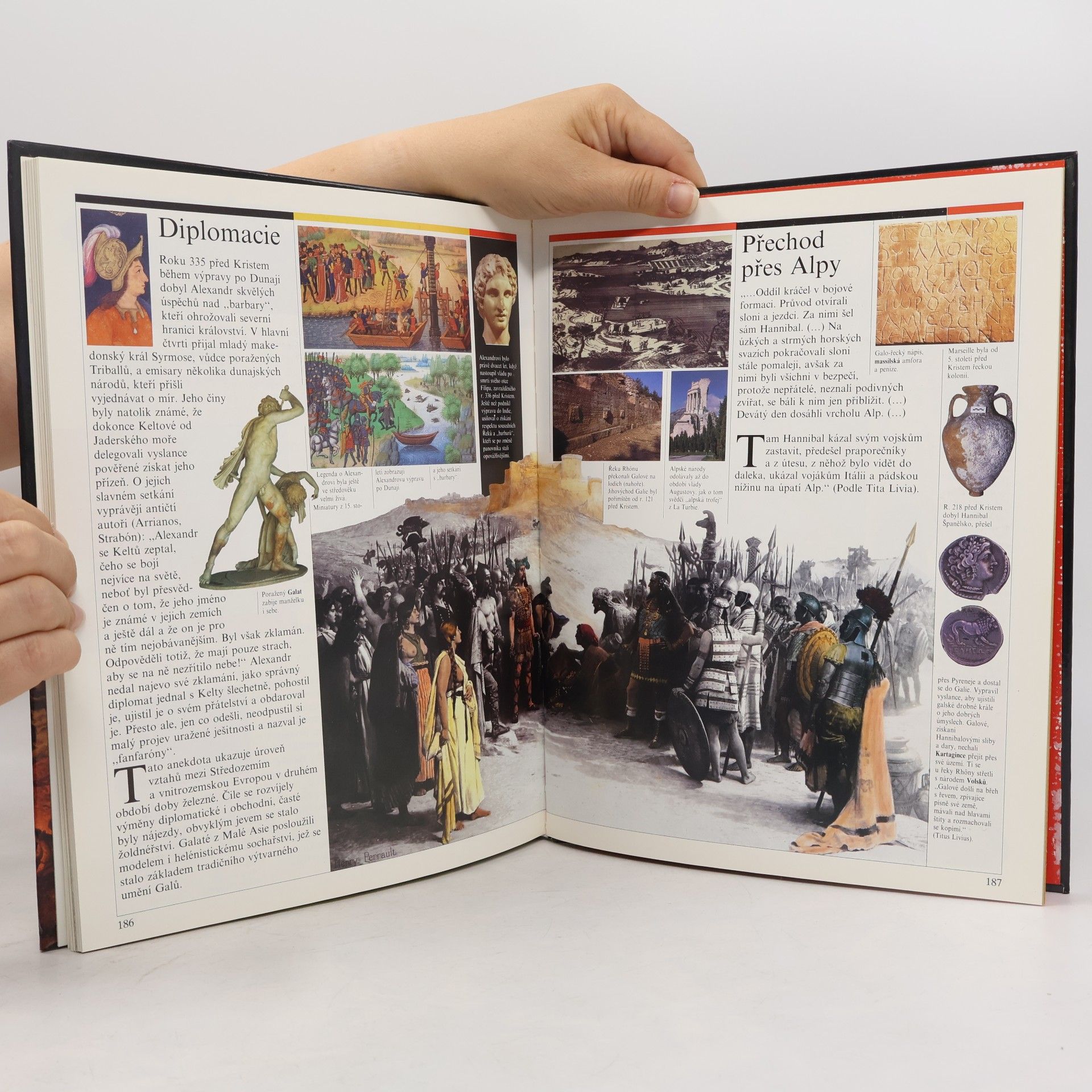 Collectif d'auteurs Úsvit civilizací