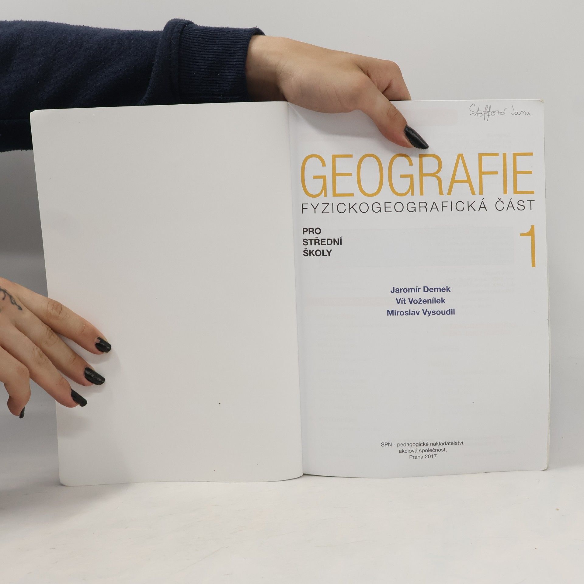 Jaromír Demek Geografie 1 pro střední školy. Fyzickogeografická část