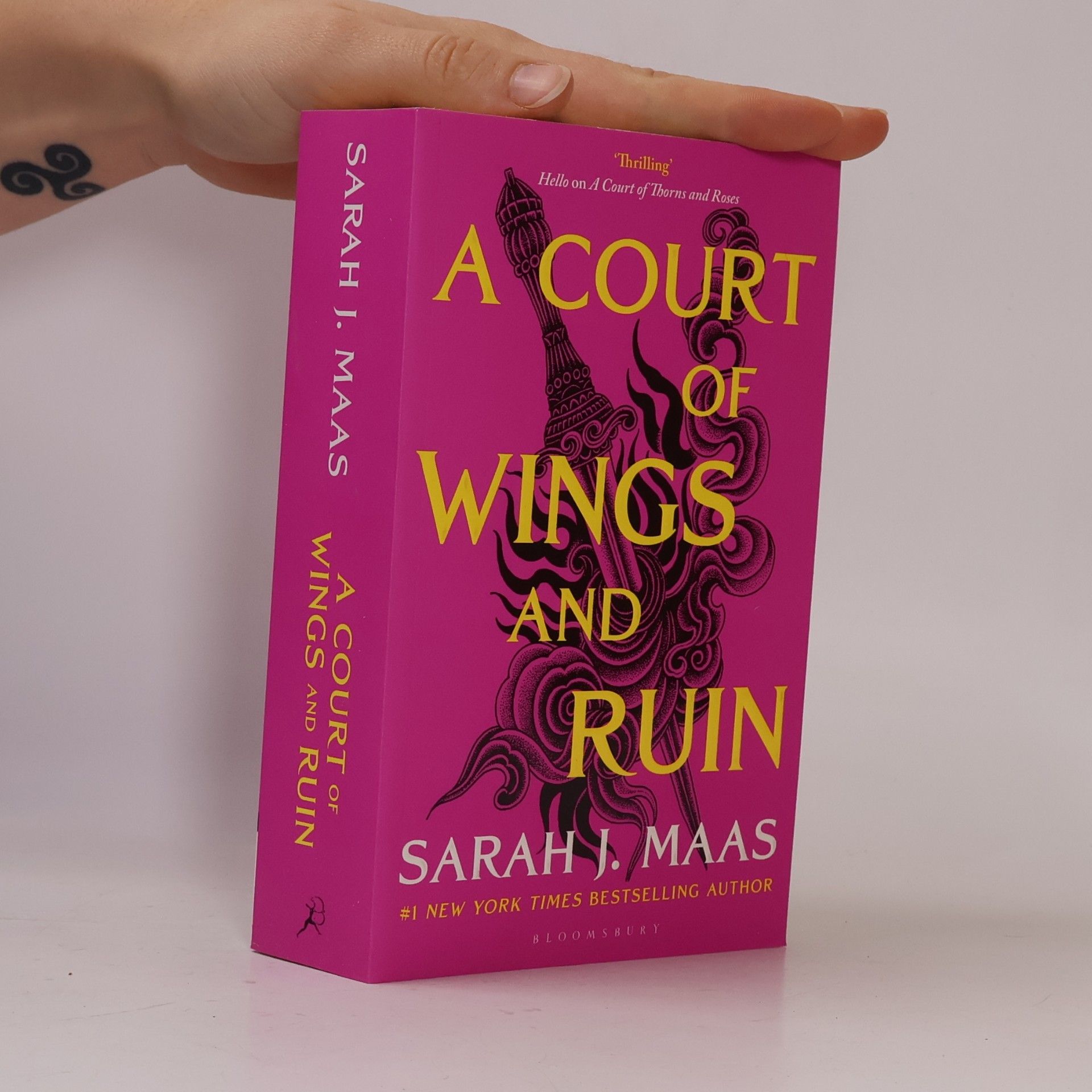 A Court of Wings and Ruin