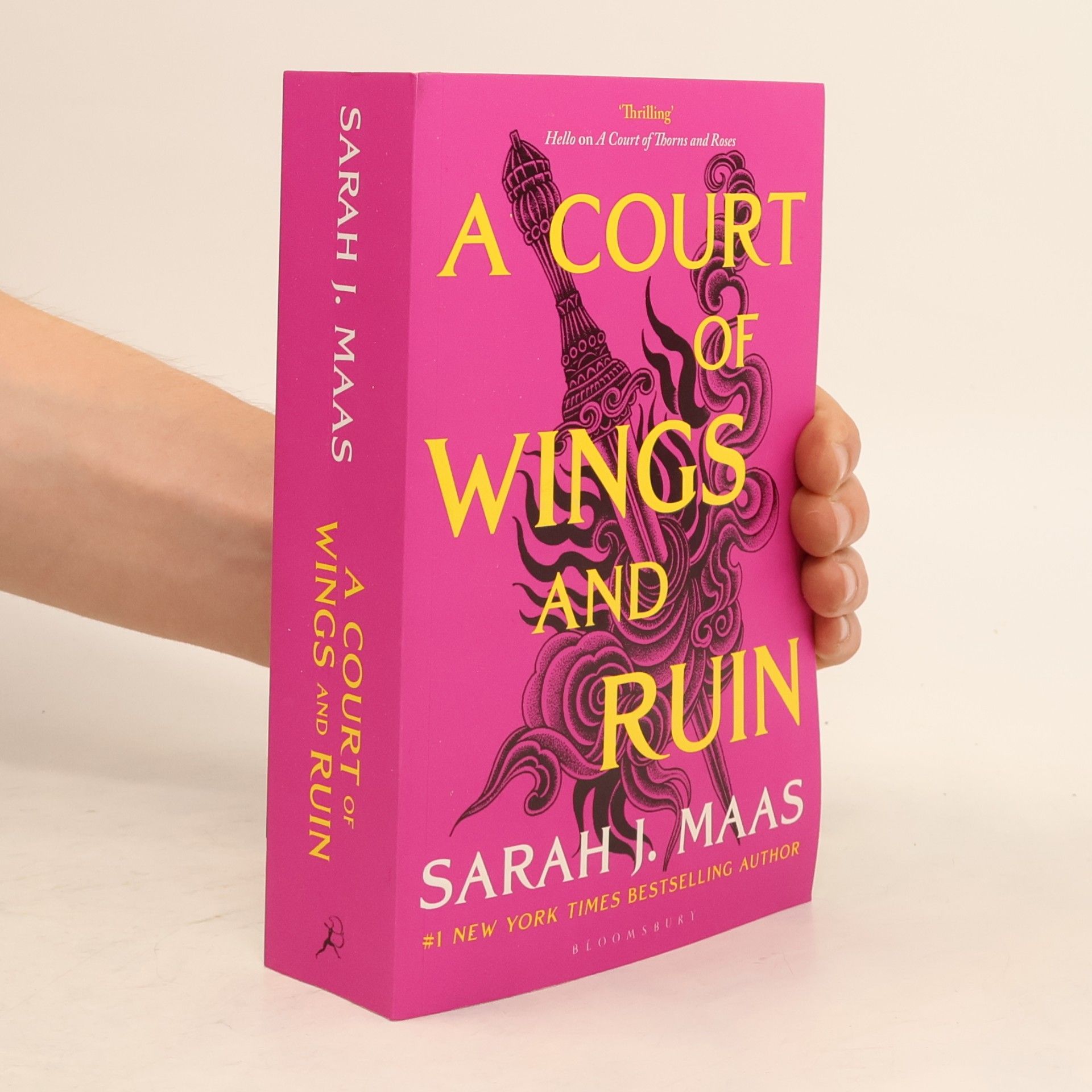 Sarah J. Maas A Court of Wings and Ruin