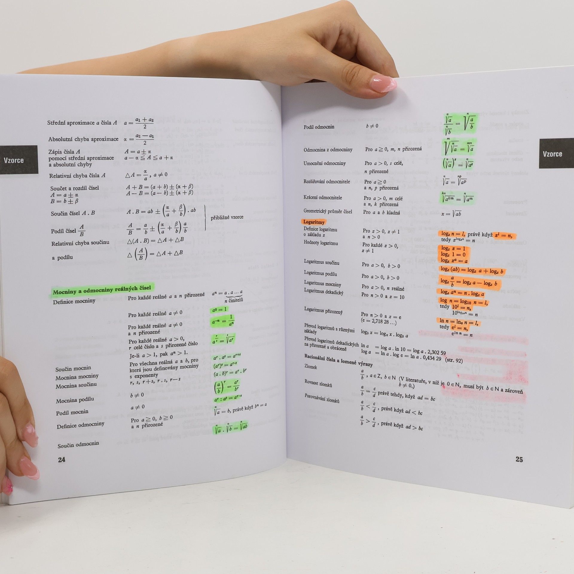 Kolektiv autorů Matematické, fyzikální a chemické tabulky pro střední školy