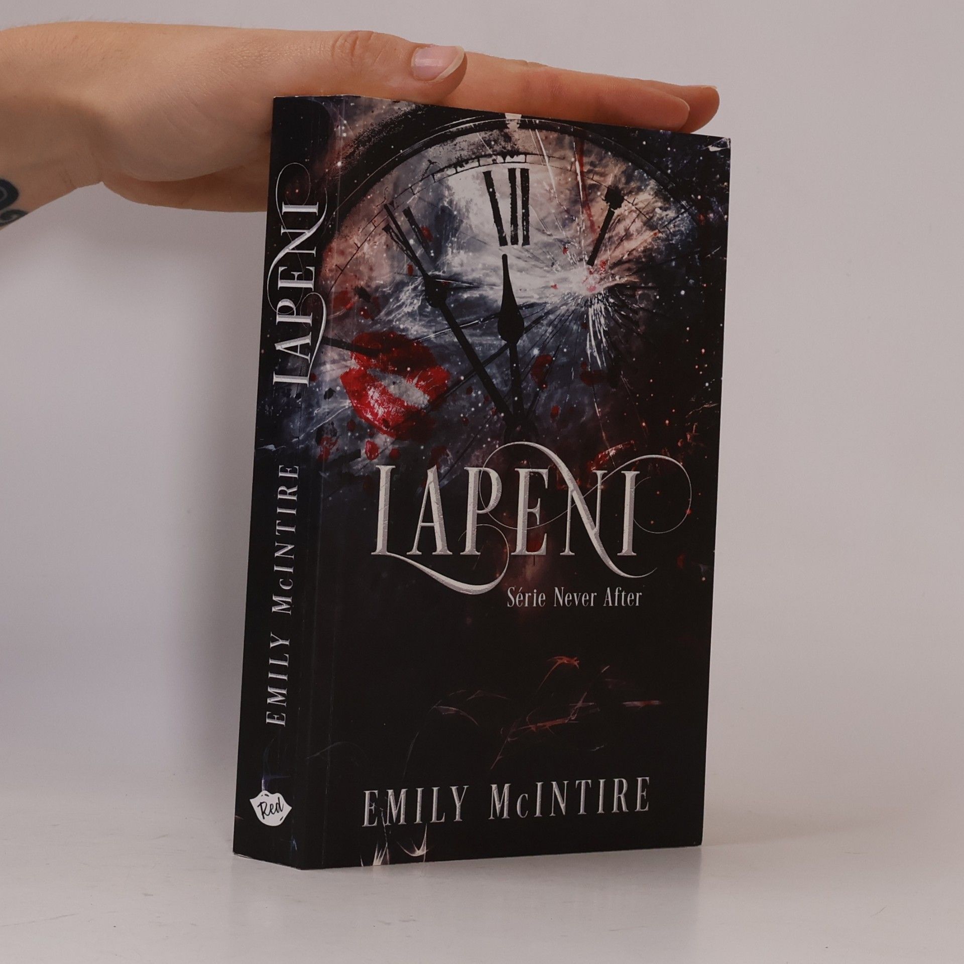 Emily McIntire Lapeni