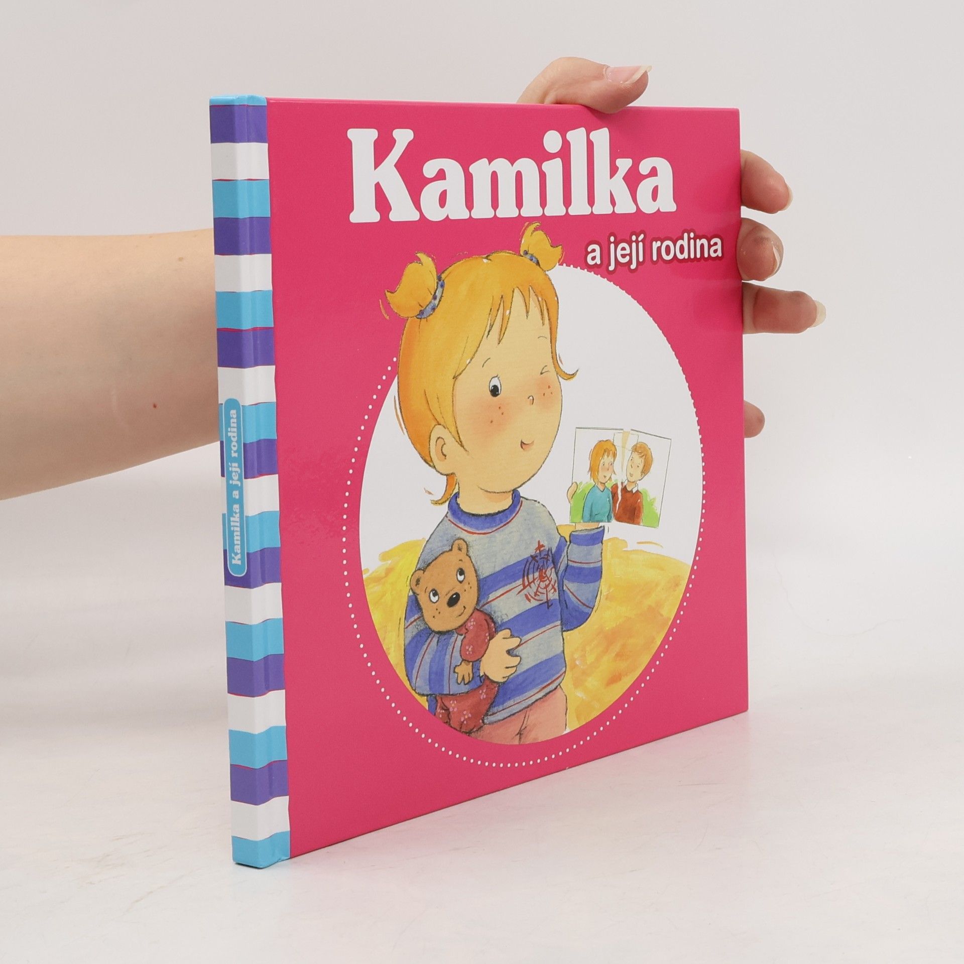 Aline de Pétigny Kamilka a její rodina