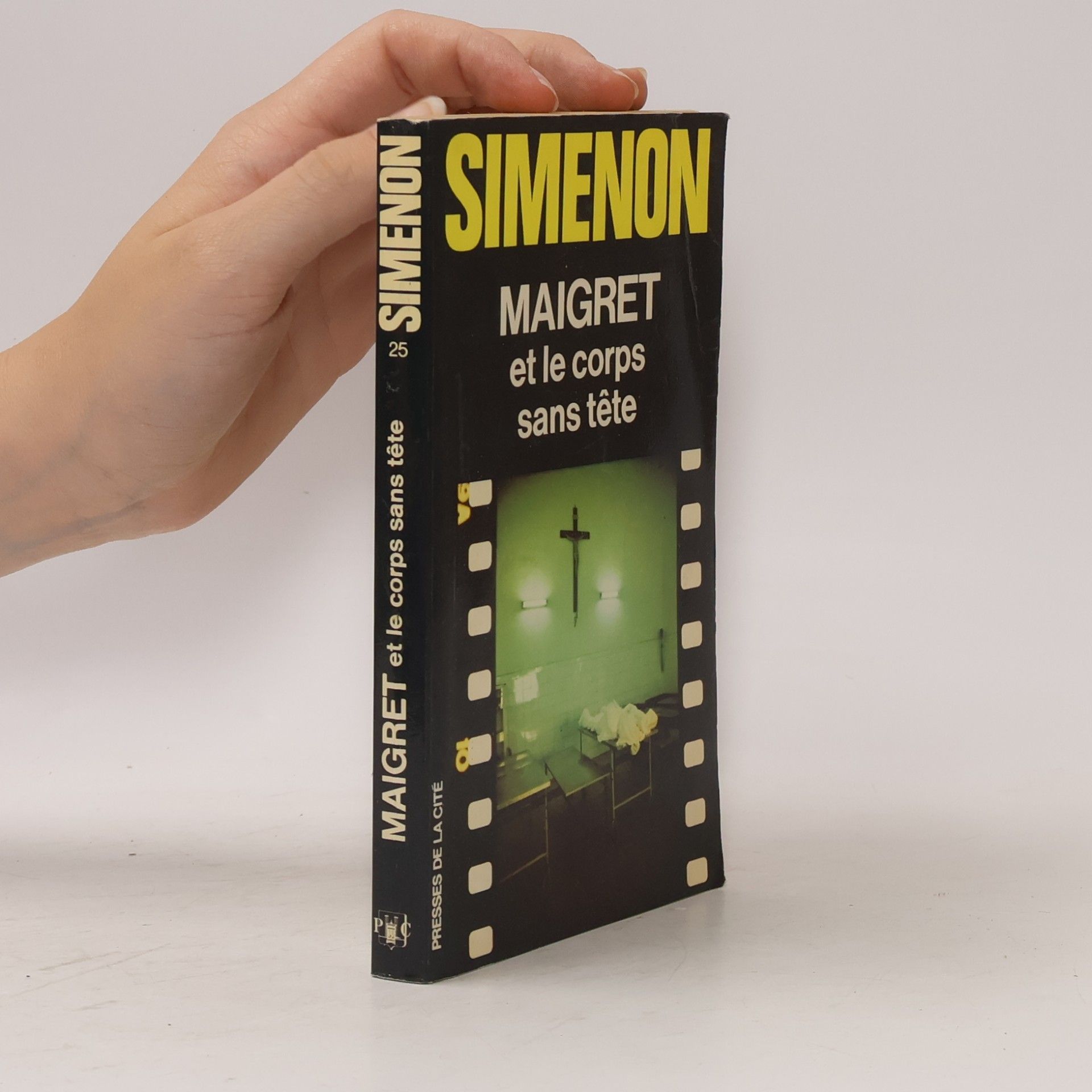 Georges Simenon Maigret et la corps sans tête