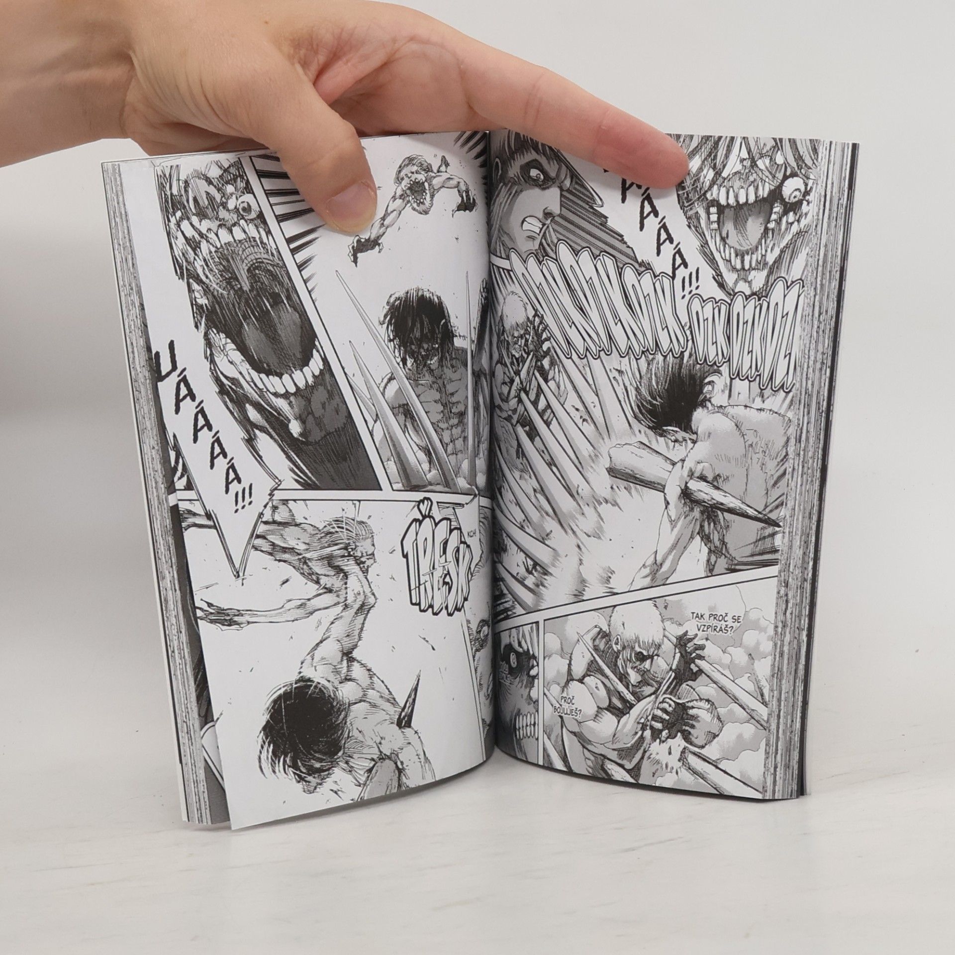 Hajime Isayama Útok titánů. 29