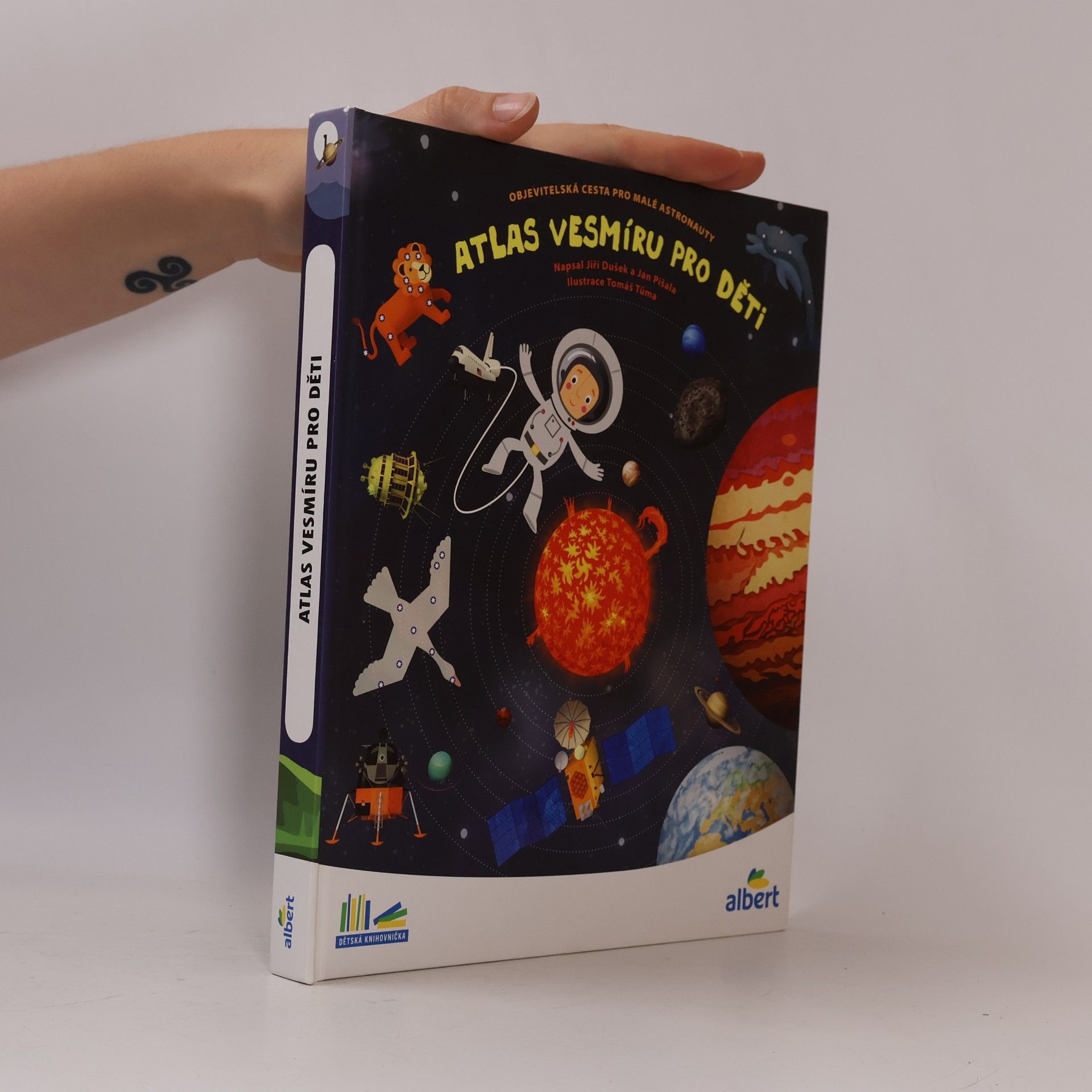 Tomáš Tůma Atlas vesmíru pro děti
