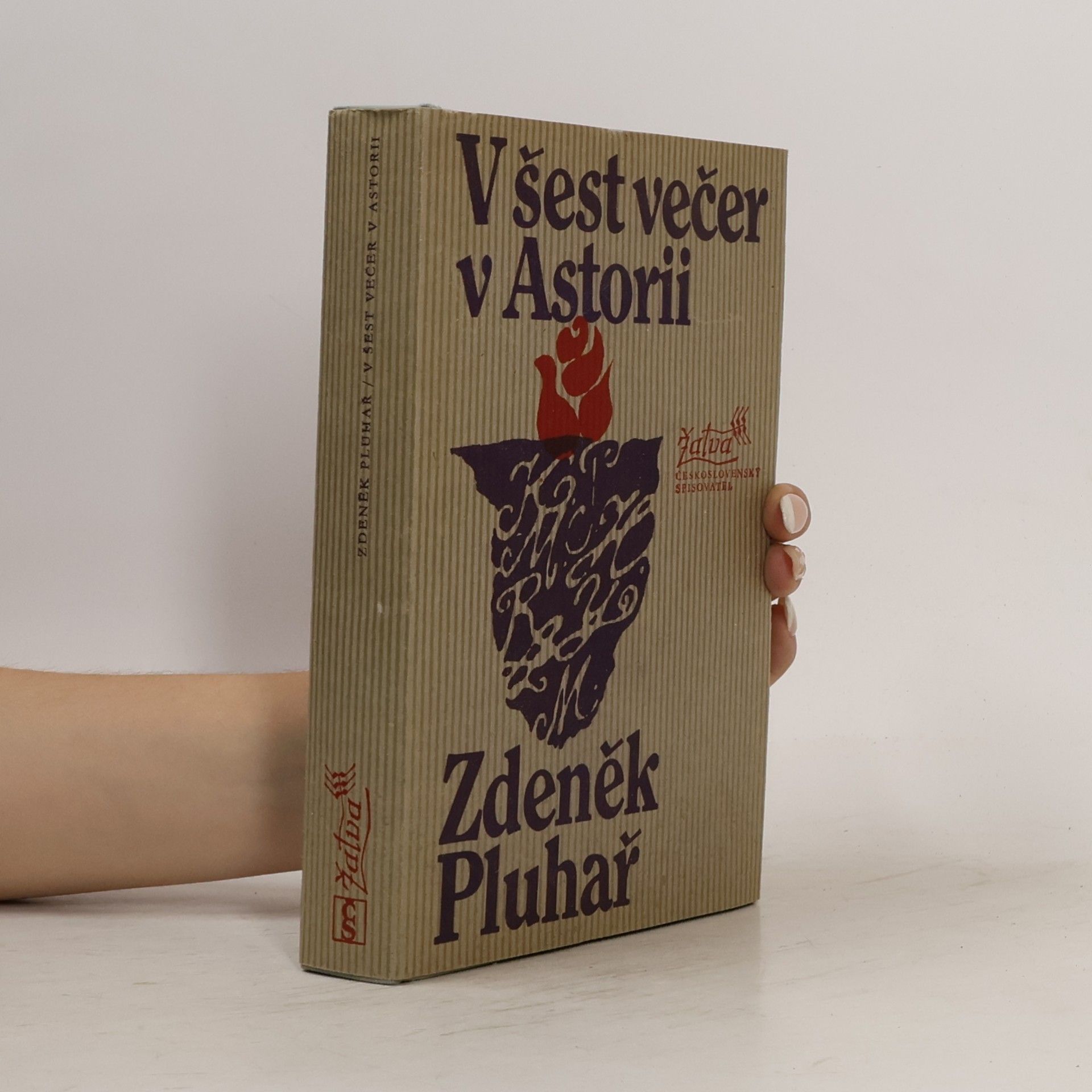 Zdeněk Pluhař V šest večer v Astorii
