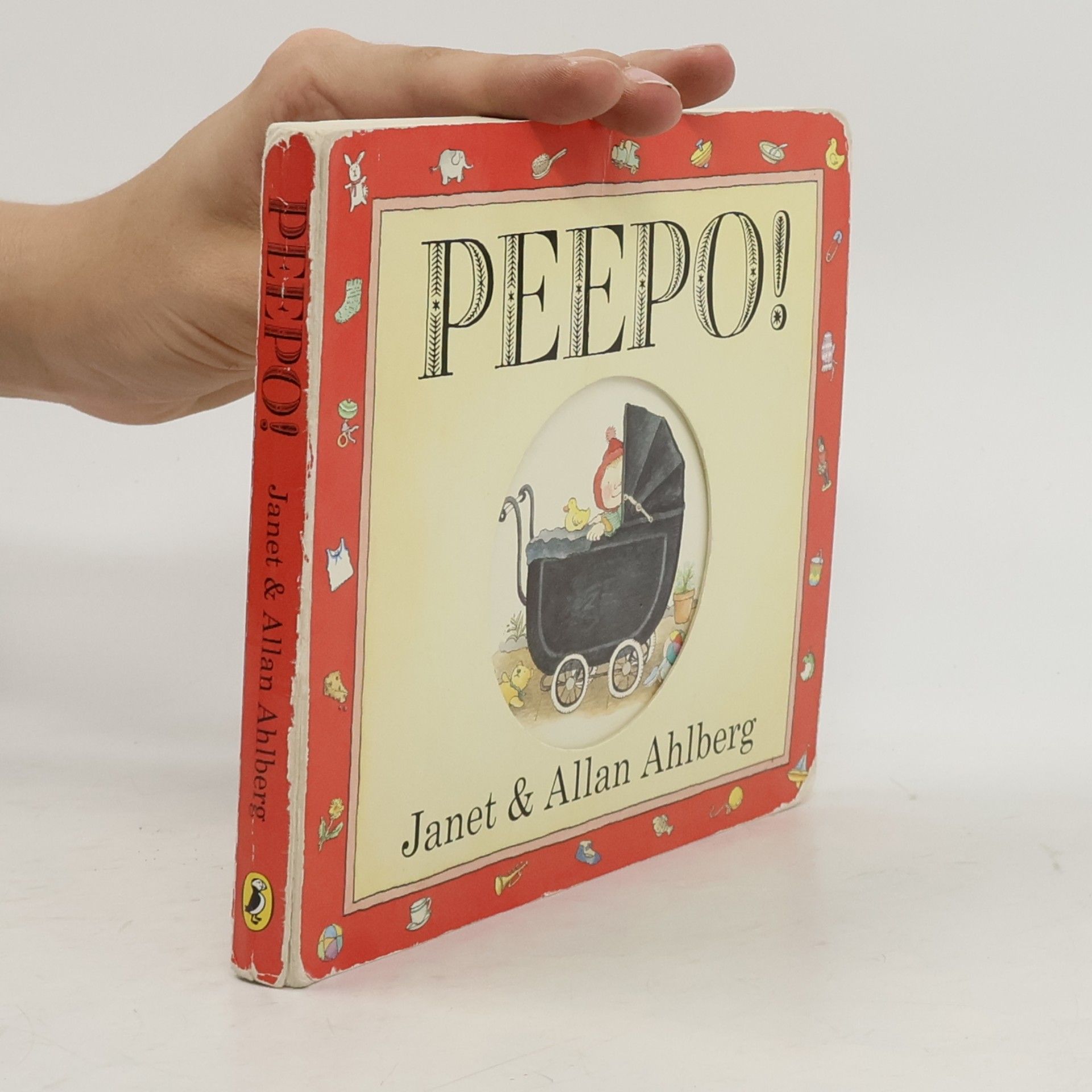 Janet Ahlberg Peepo!