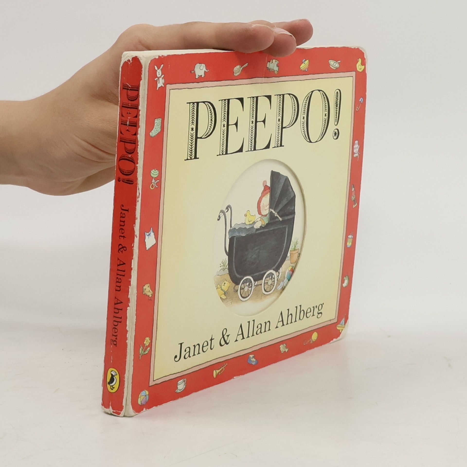 Janet Ahlberg Peepo!