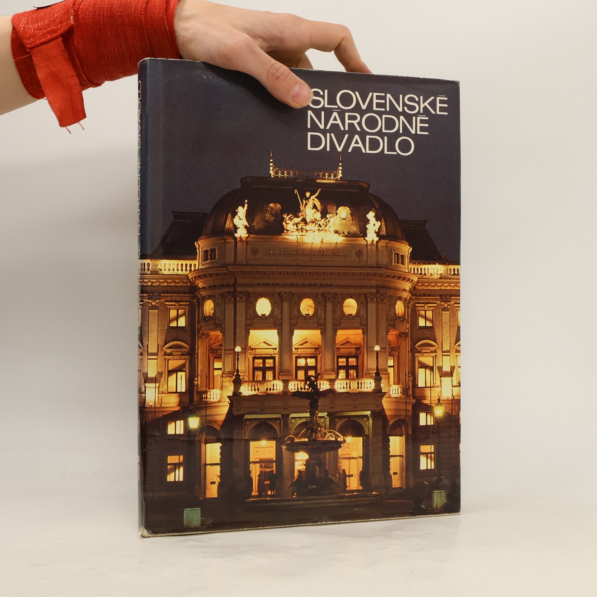 Autores varios Slovenské národné divadlo