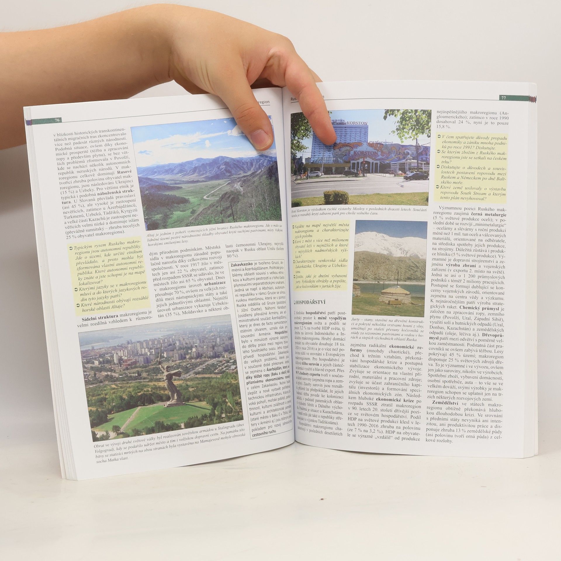 Ivan Bičík Makroregiony světa: regionální geografie pro gymnázia