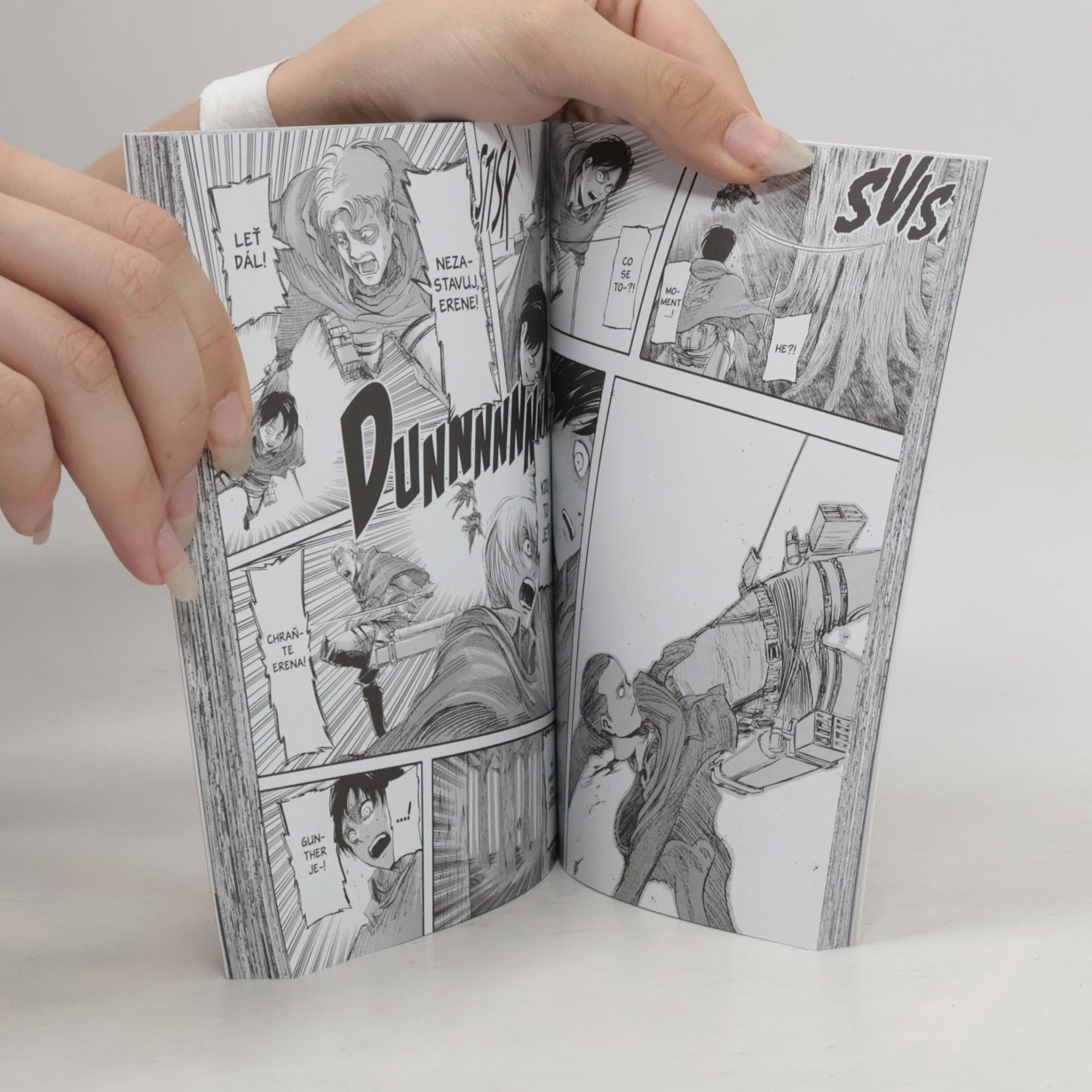 Hajime Isayama Útok titánů. 7