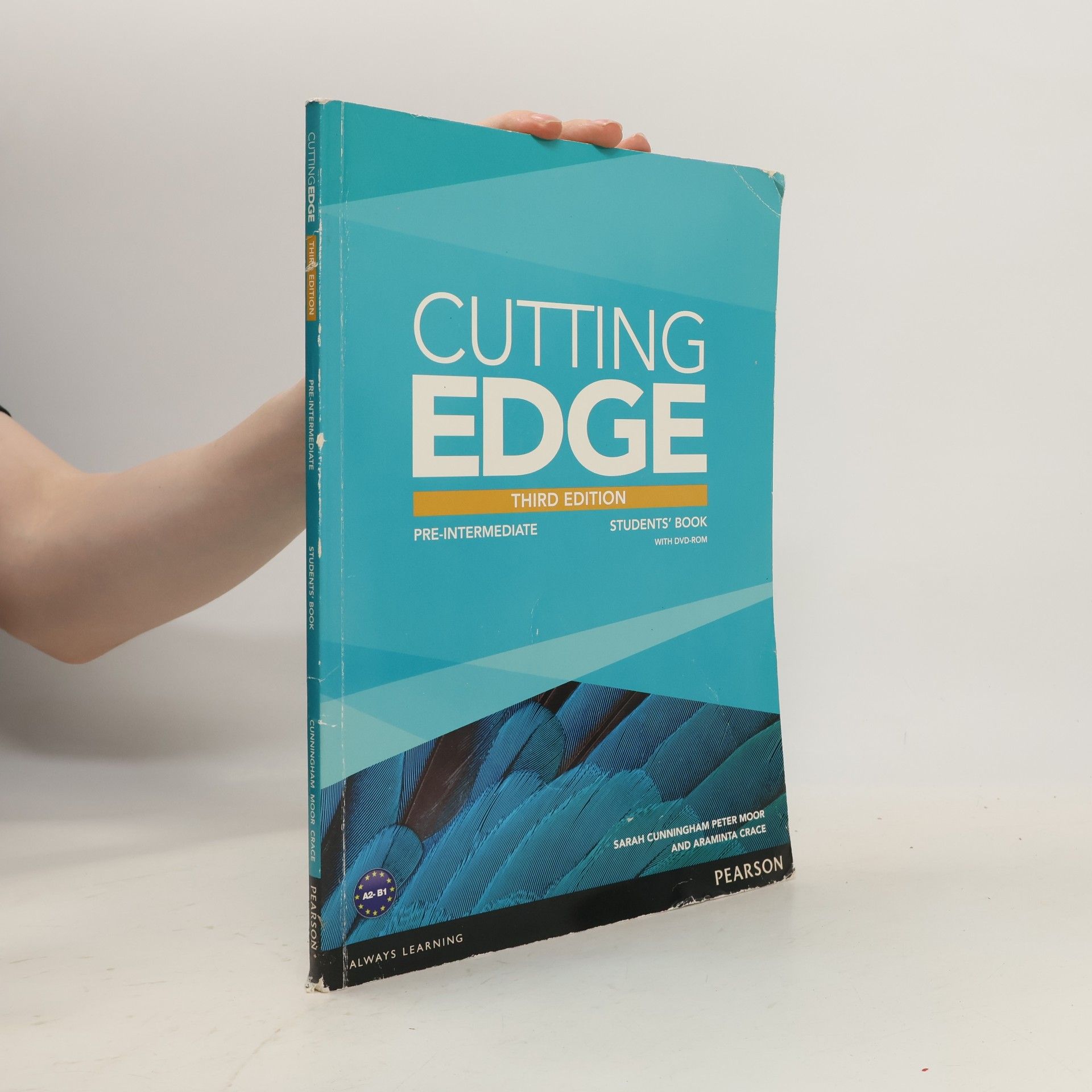 Araminta Crace Cutting Edge, Third Edition