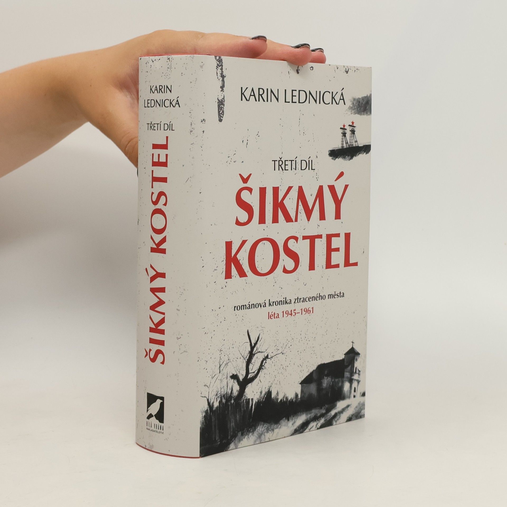 Karin Lednická Šikmý kostel 3