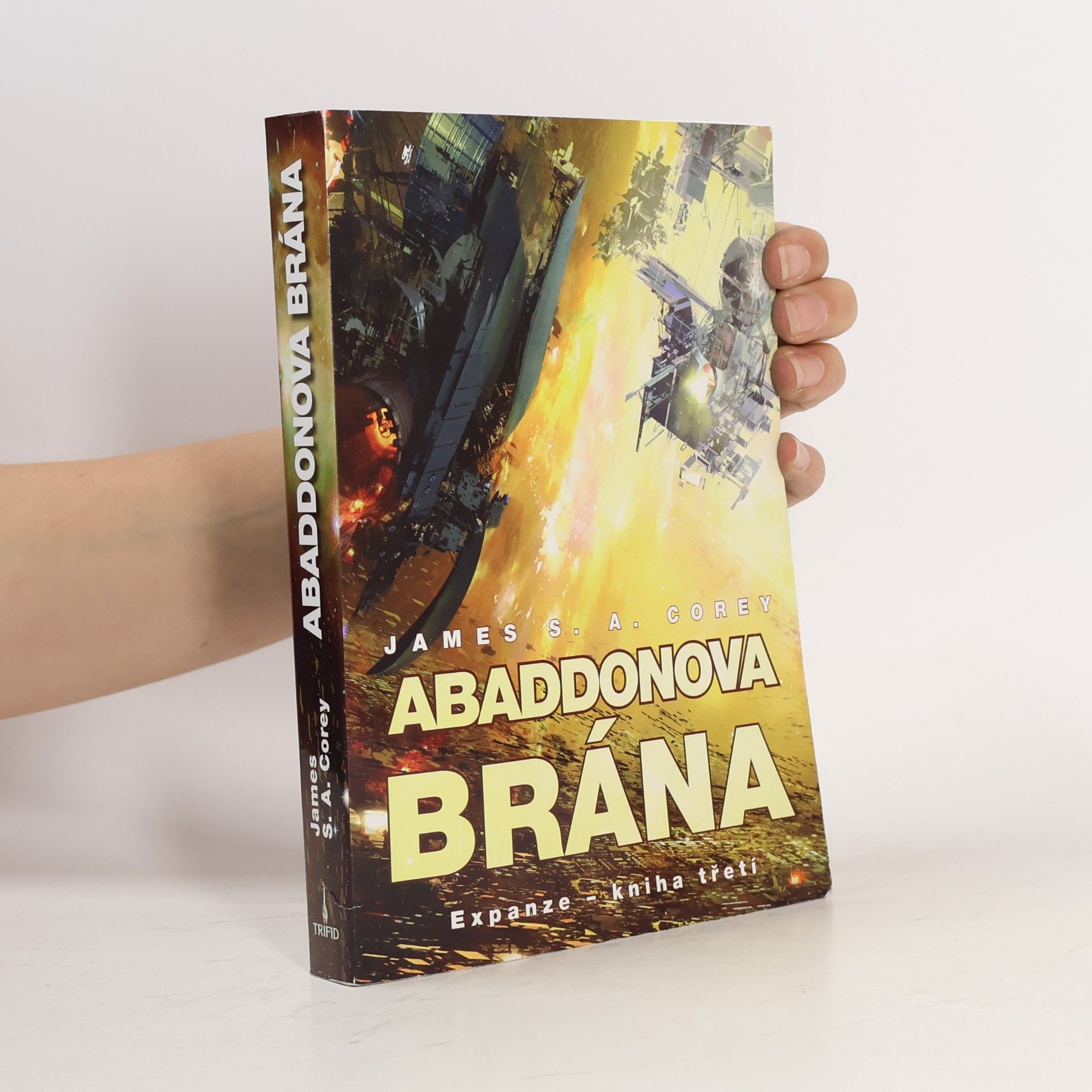 James S.A Corey Expanze. Kniha třetí, Abaddonova brána