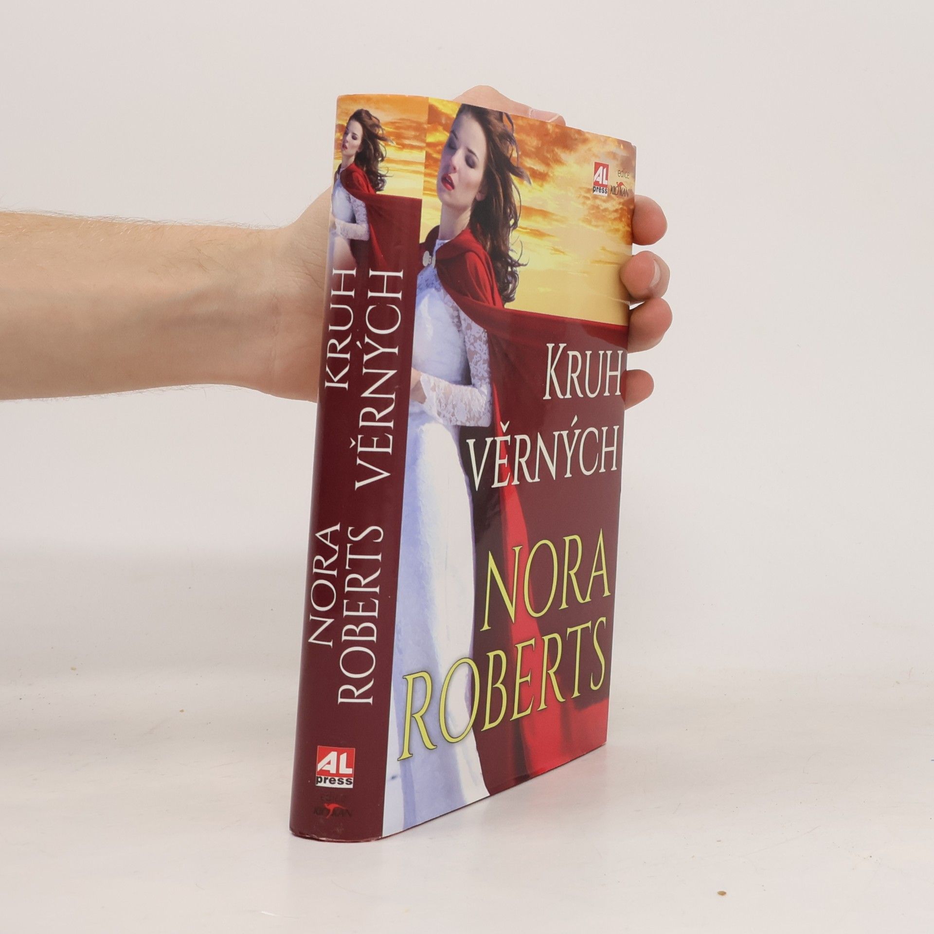 Nora Roberts Kruh věrných