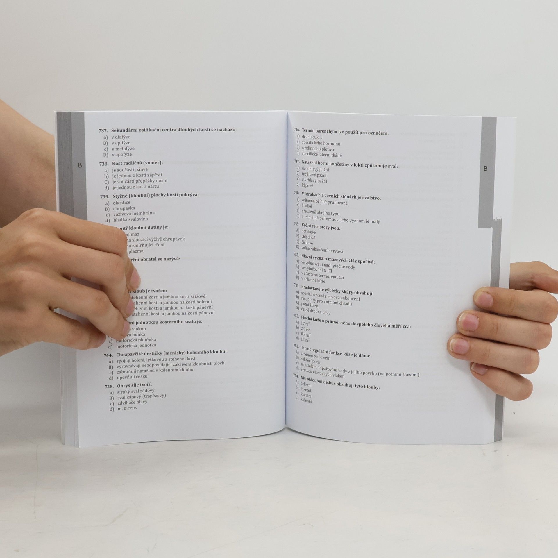 Autorenkollektiv Všeobecné a zubní lékařství