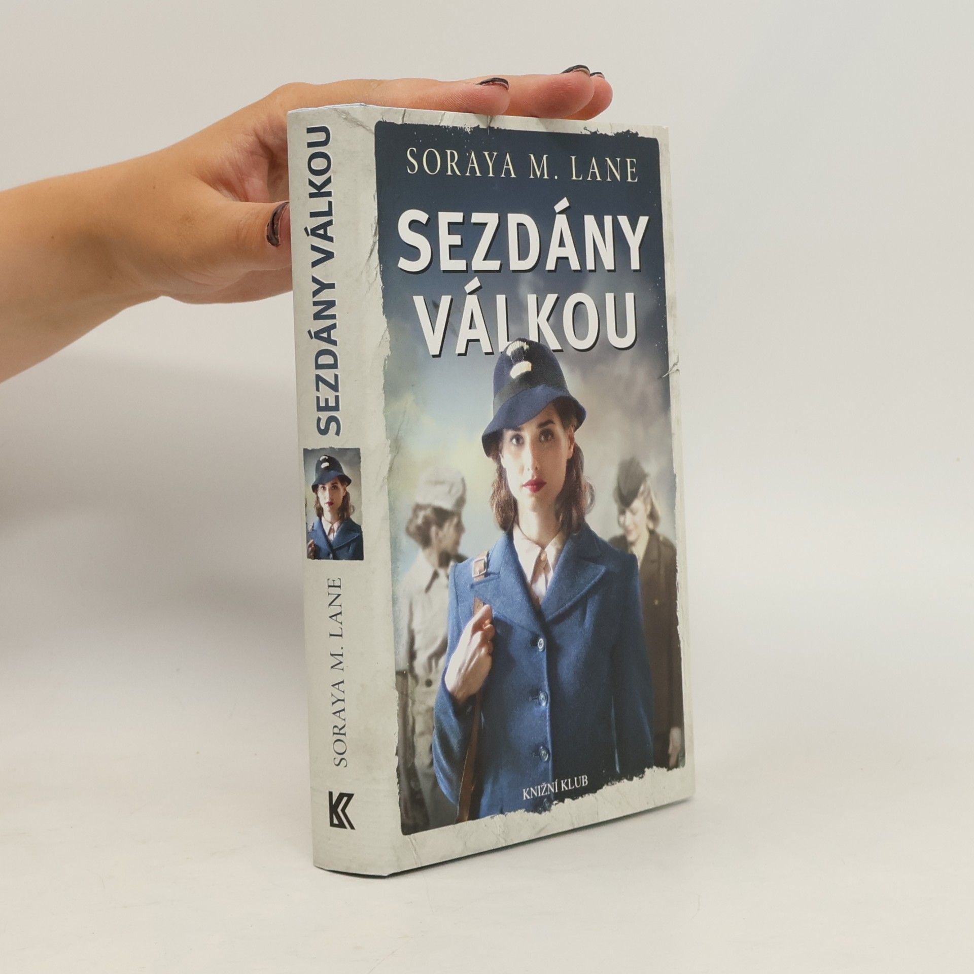 Soraya M. Lane Sezdány válkou