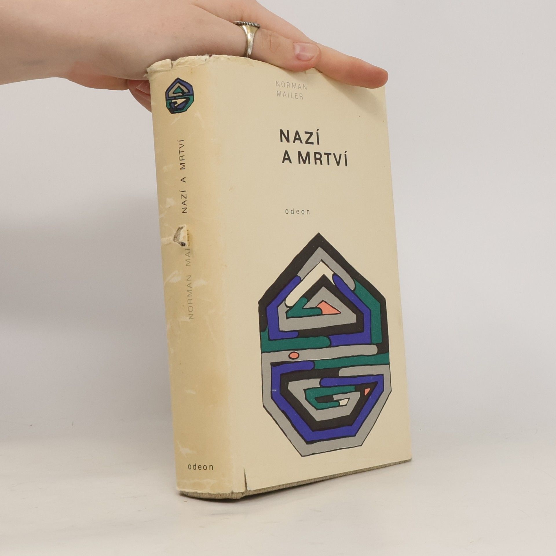 Norman Mailer Nazí a mrtví