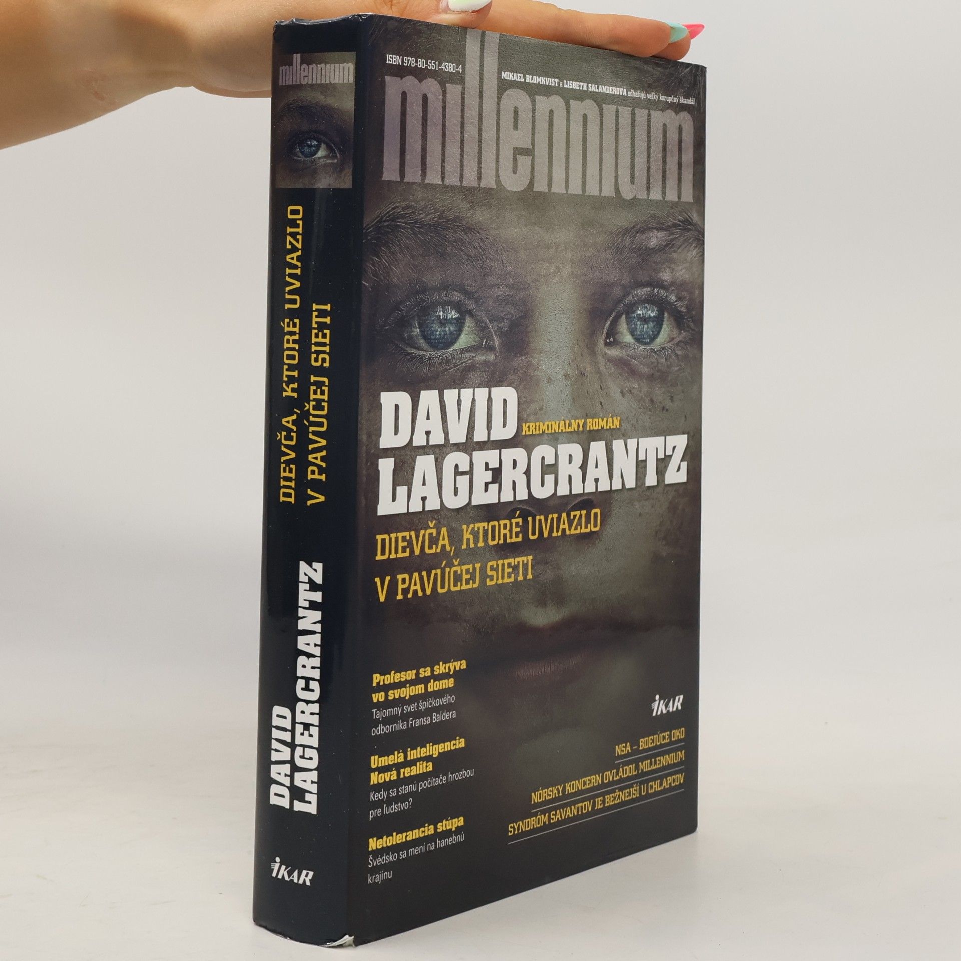 David Lagercrantz Dievča, ktoré uviazlo v pavúčej sieti