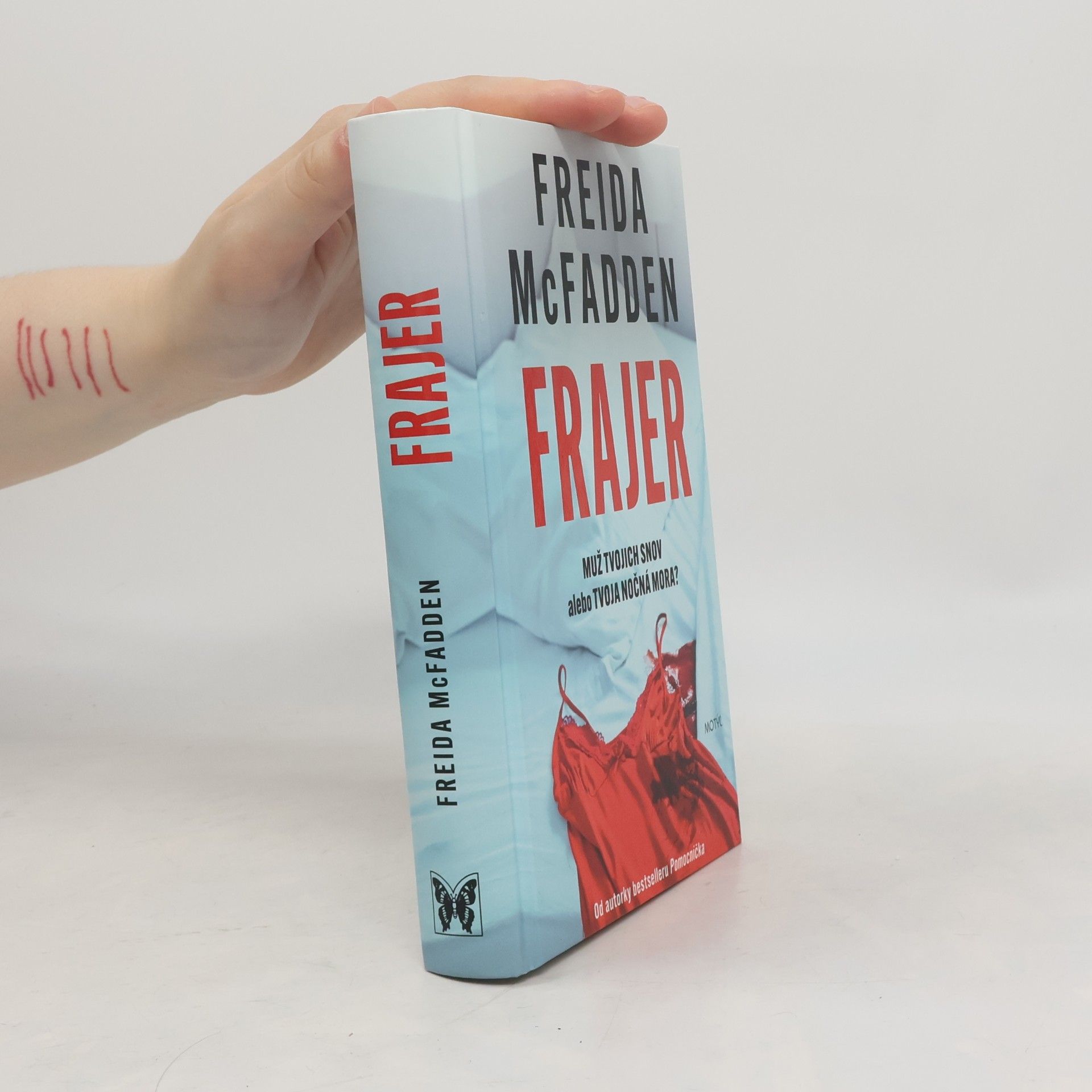 Freida McFadden Frajer