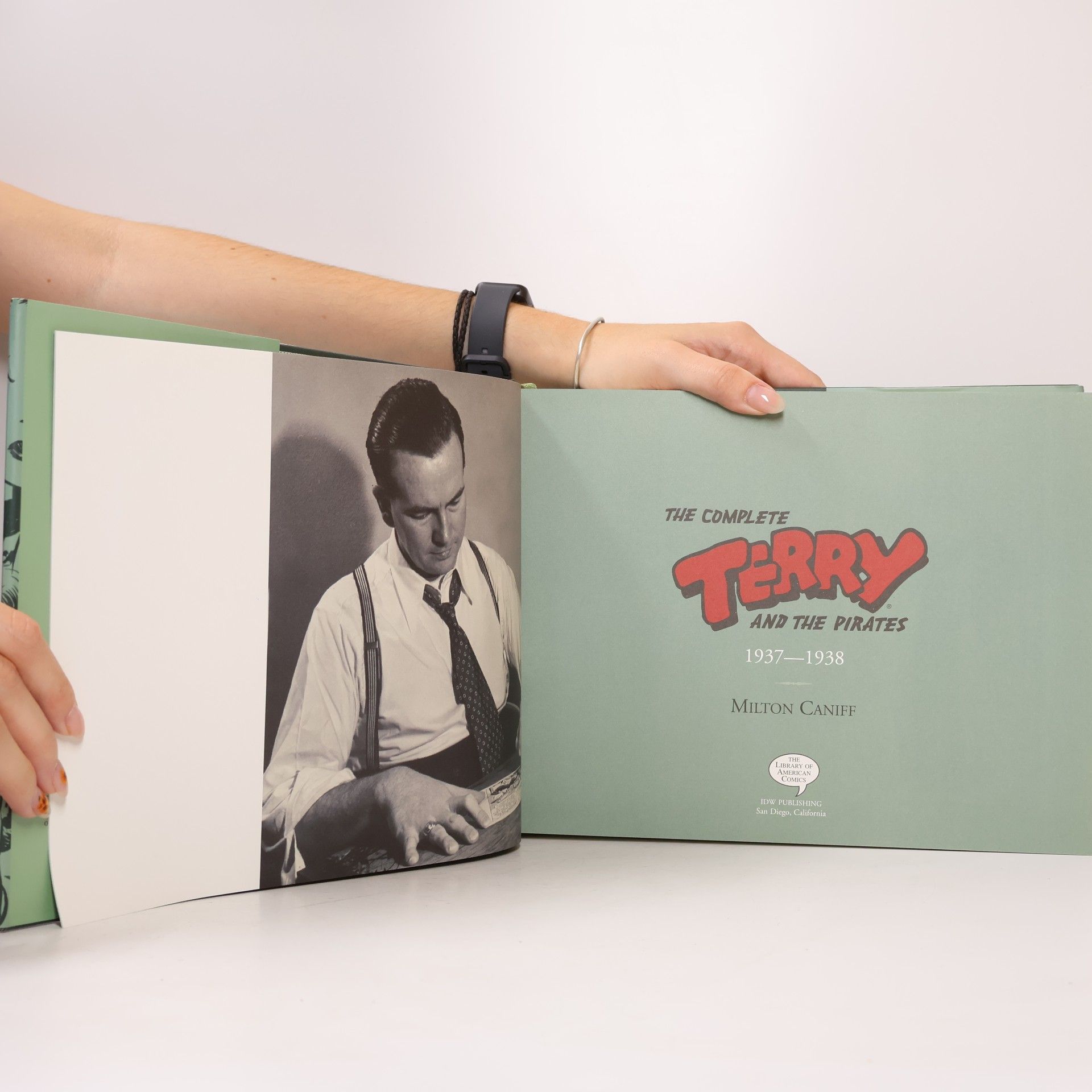 Milton Arthur Caniff Terry and the Pirates - 2: The Complete Terry and the Pirates